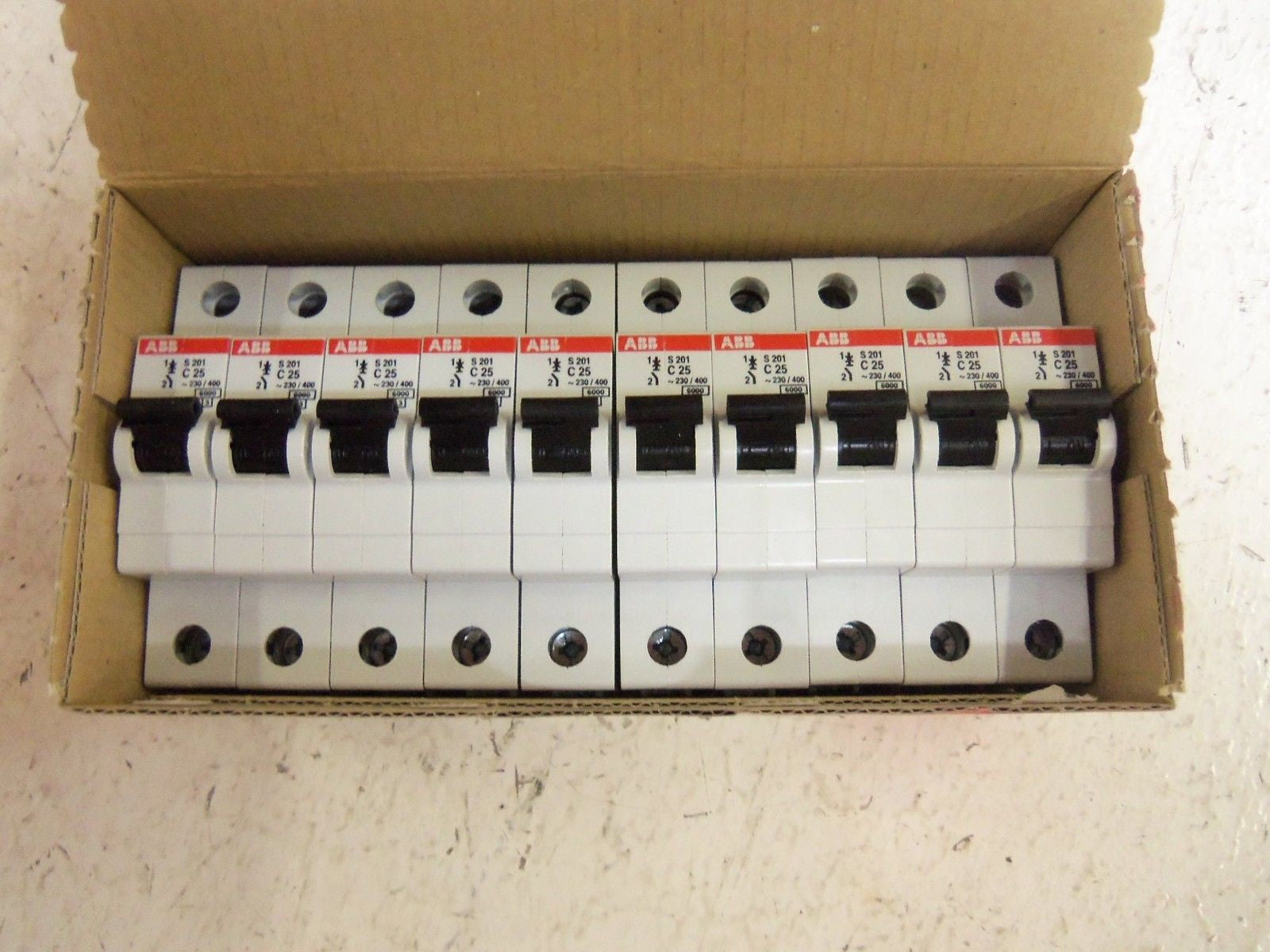 LOT OF 10 ABB S201-C25 CIRCUIT BREAKER *NEW IN BOX*