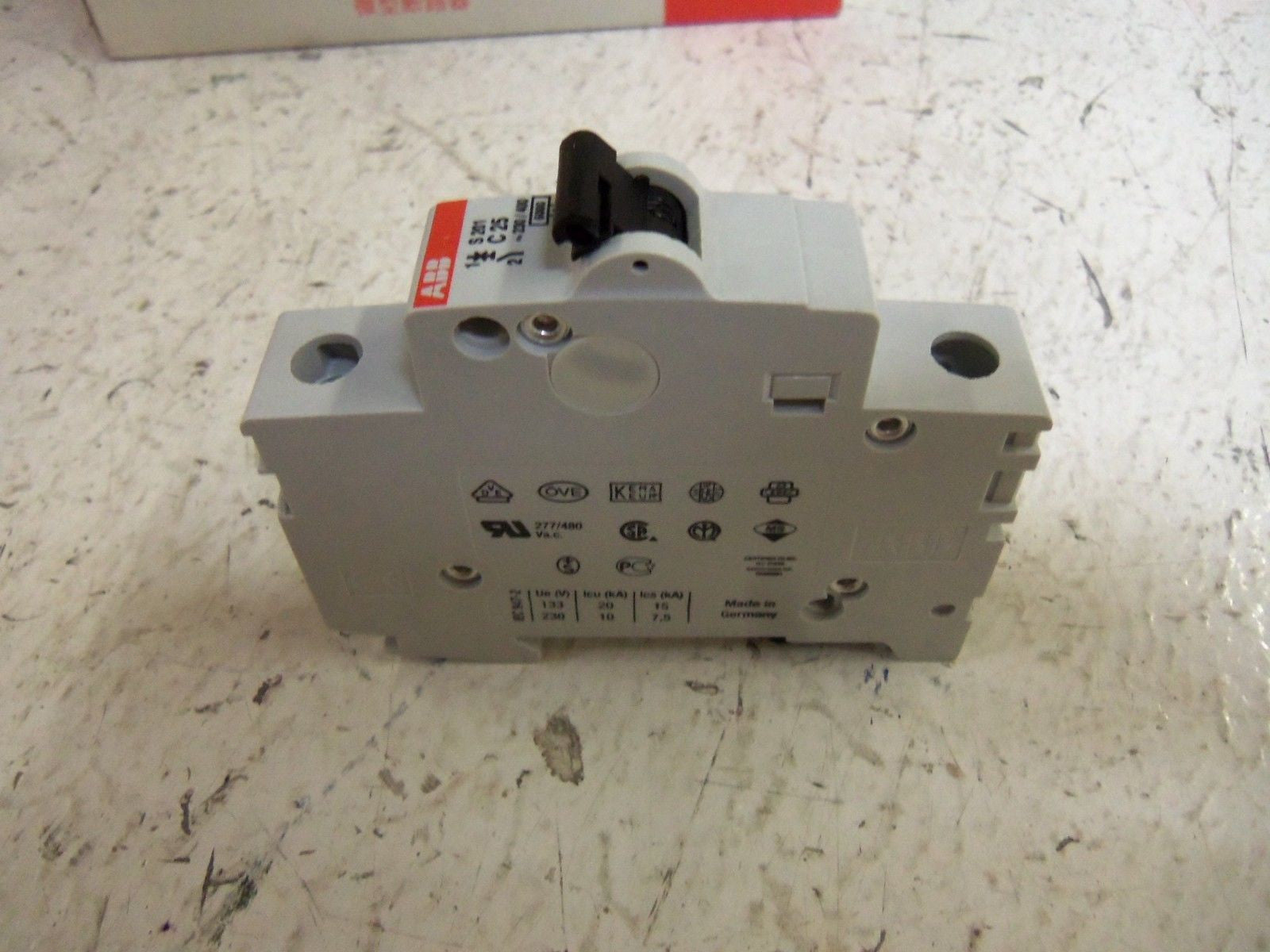 LOT OF 10 ABB S201-C25 CIRCUIT BREAKER *NEW IN BOX*