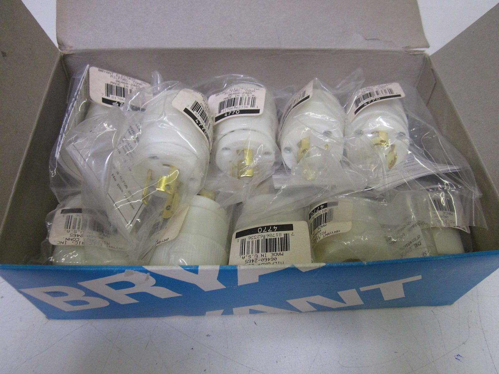 LOT OF 10 BRYANT 4770 *NEW IN BOX*