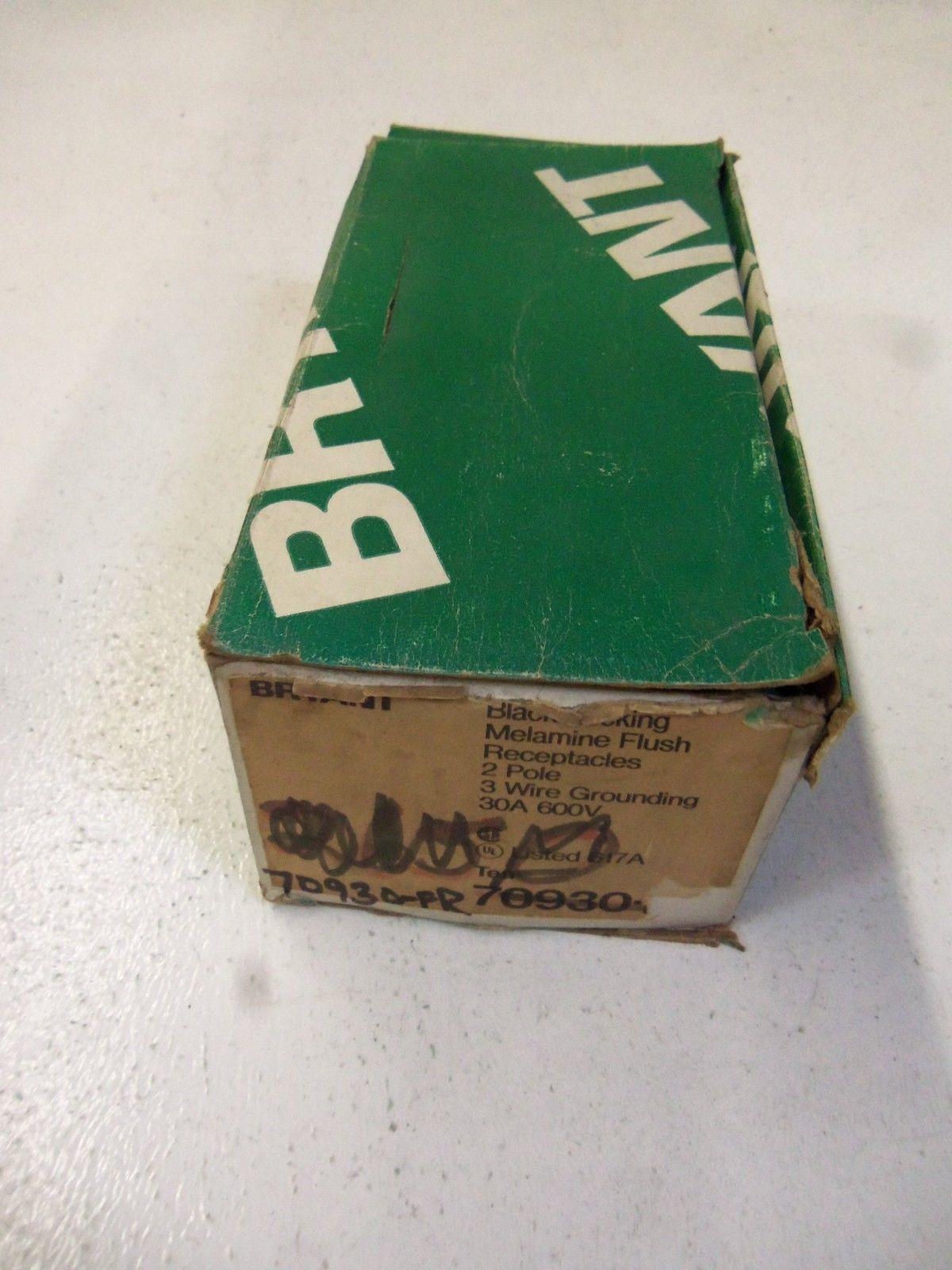 LOT OF 10 BRYANT 70930-FR *NEW IN BOX*