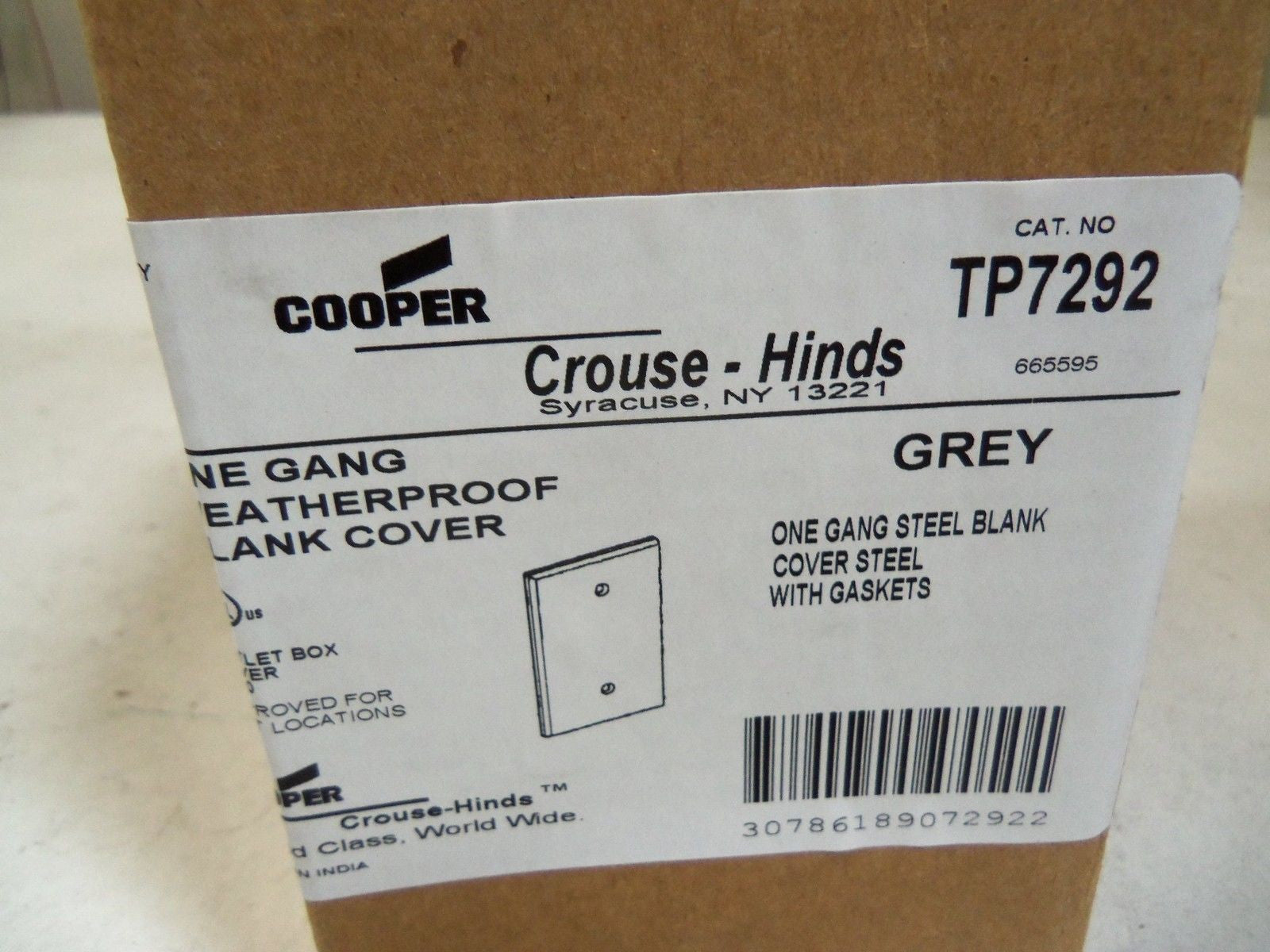 LOT OF 10 CROUSE-HINDS ONE GANG WEATHER PROOF BLANK COVER  TP7292  *NEW IN BOX*