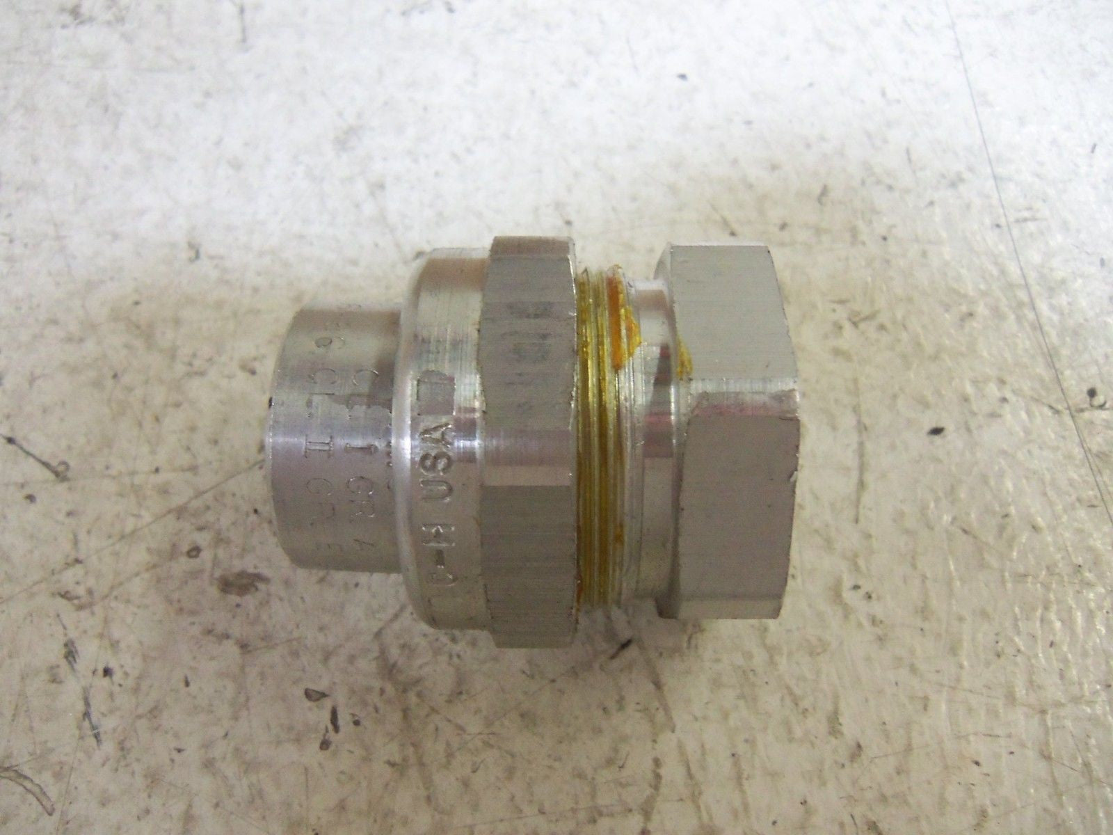 LOT OF 10 CROUSE-HINDS UNF205SA CONDUIT *NEW IN BOX*