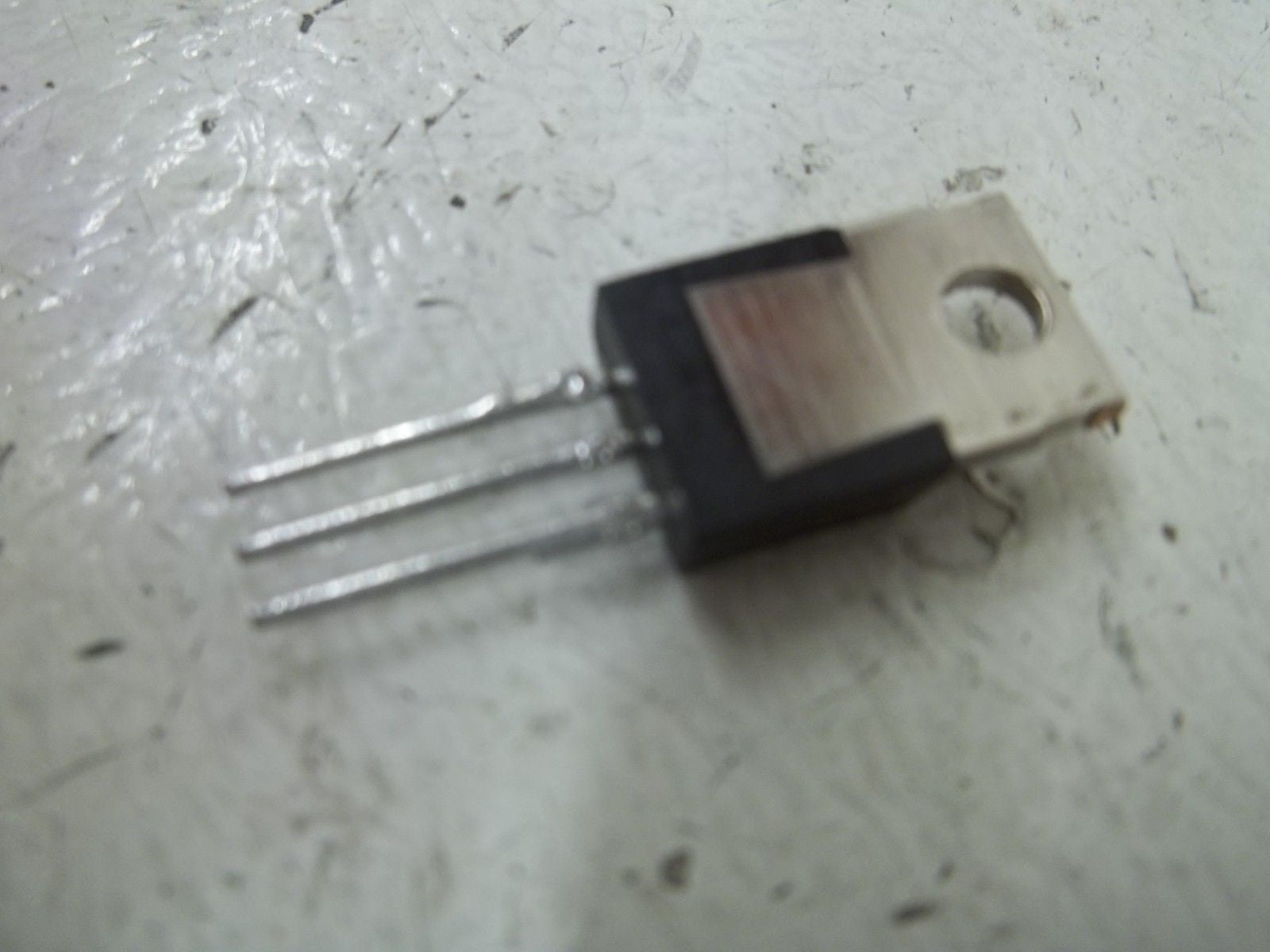 LOT OF 10 ECG ECG2388 COMPONENT *NEW IN BOX*