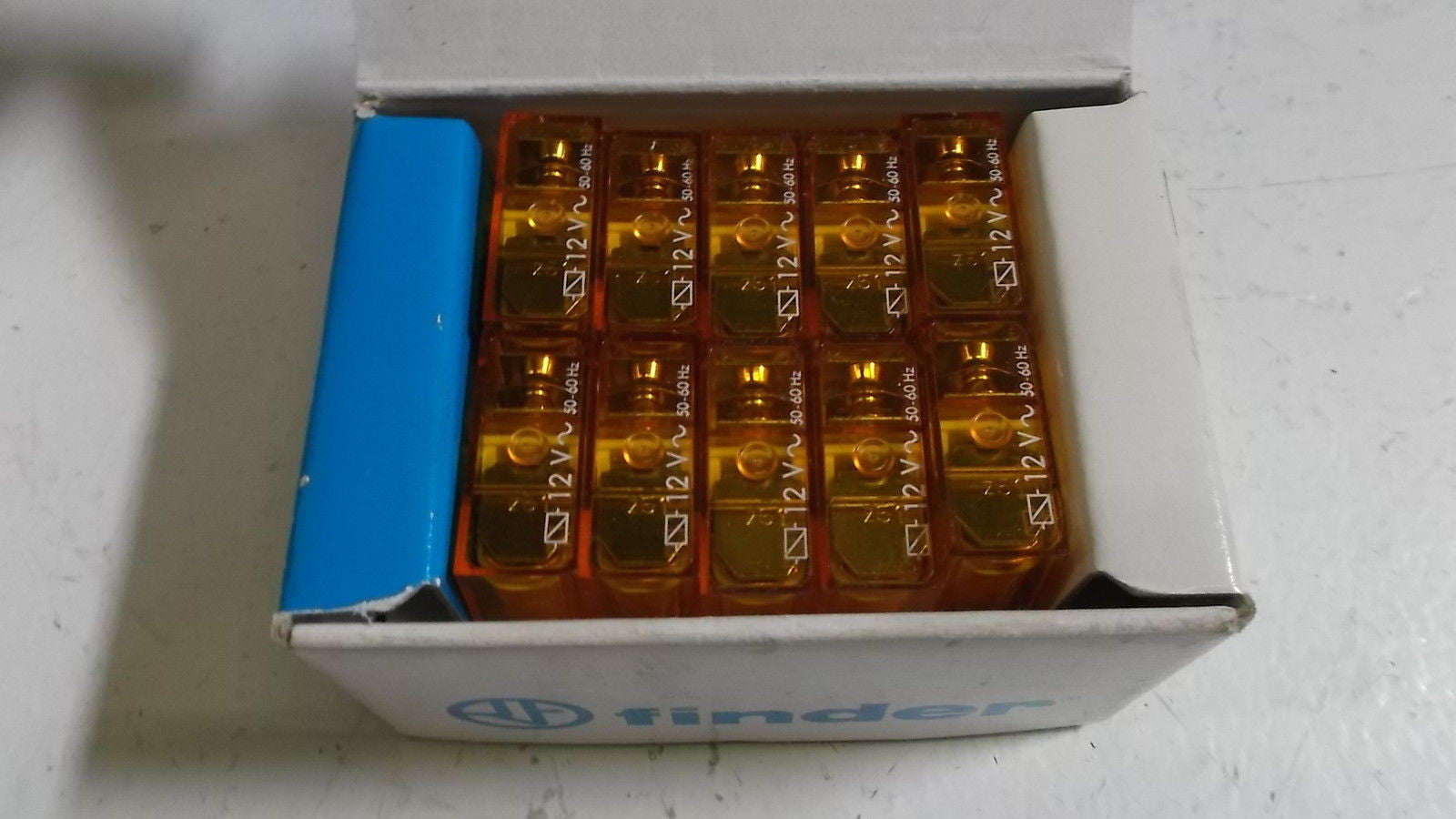 LOT OF 10 FINDER 40.61.8.012.0000.PAC *NEW IN BOX*