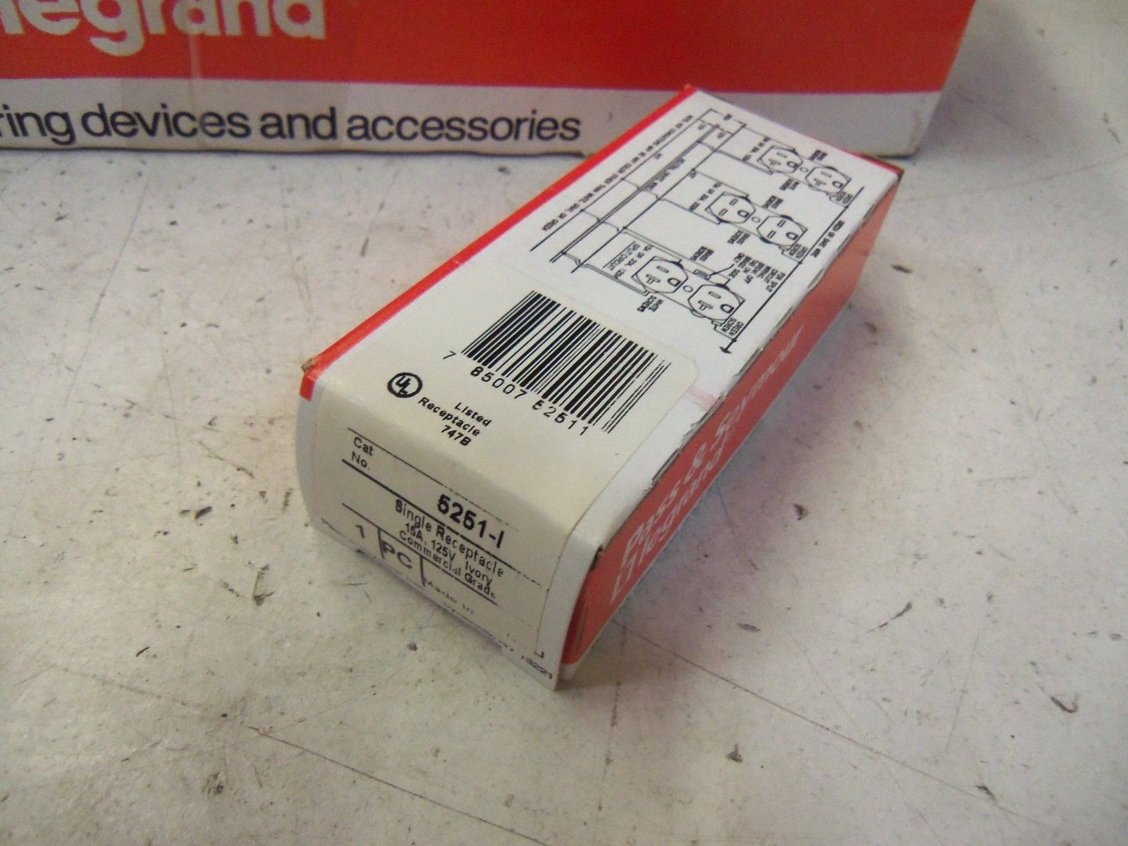 LOT OF 10 PASS & SEYMOUR LEGRAND 5251-I *NEW IN BOX*