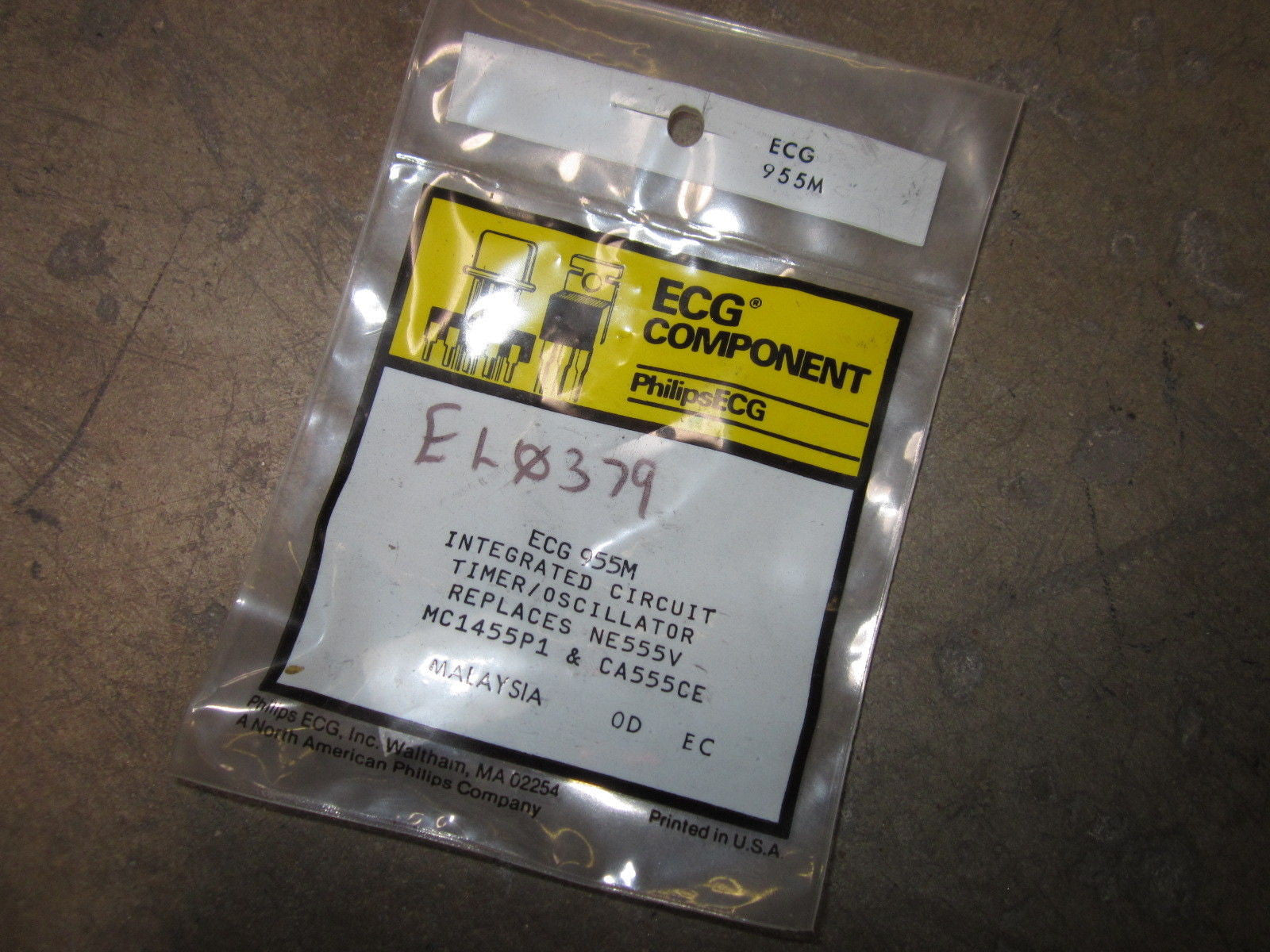 LOT OF 10 PHILIPS ECG955M INTERGRATED CIRCUITTIMER/OSCILLATOR*NEW IN FACTORYBAG*