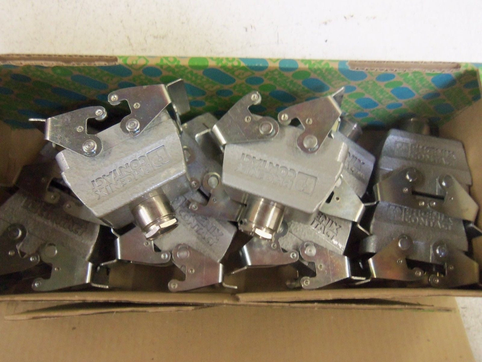 LOT OF 10 PHOENIX CONTACT HC-B10-TMQ/PG16G HEAVYCON HOOD *NEW IN BOX*