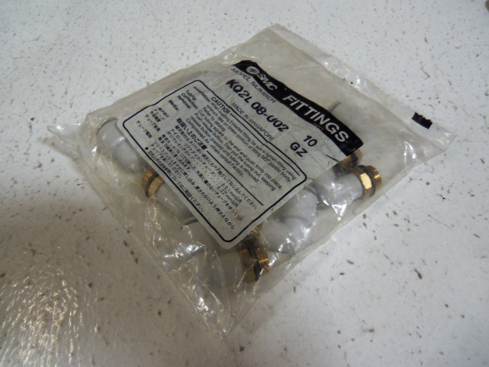 LOT OF 10  SMC FITTINGS KQ2L08-U02 *NEW IN FACTORY BAG*