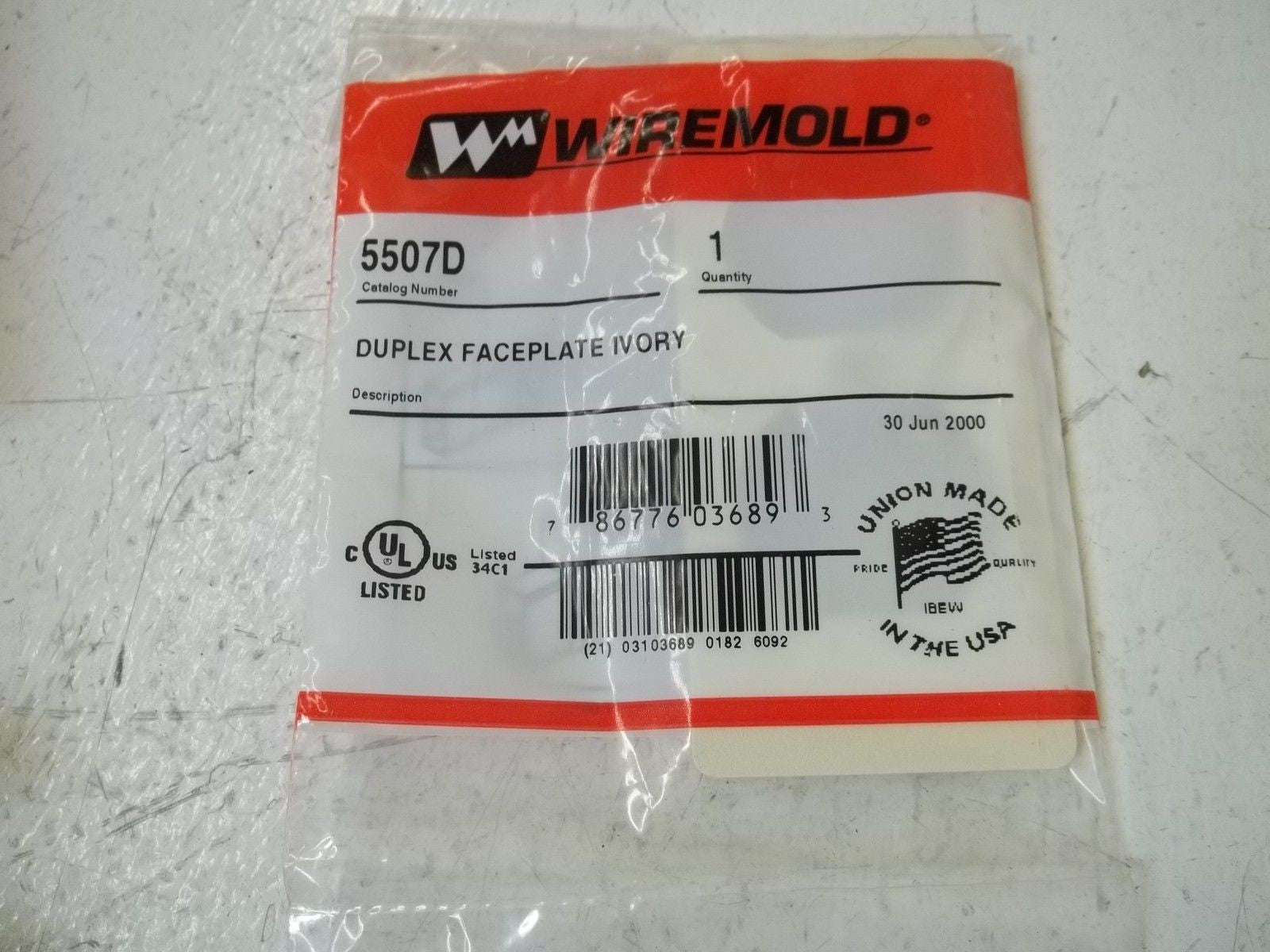 WIREMOLD 5507D DUPLEX FACEPLATE *NEW IN BOX*