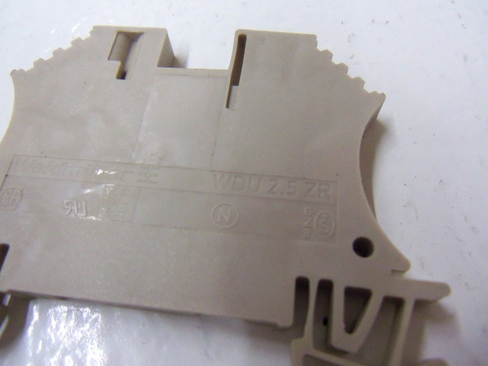 LOT OF 11 WEIDMULLER WDU 2.5ZR *USED*