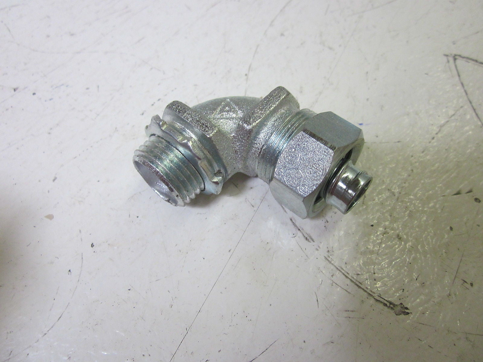 LOT OF 14 APPLETON ST-9038 SMALL IRON CONNECTOR 3/8" *NEW IN BOX*