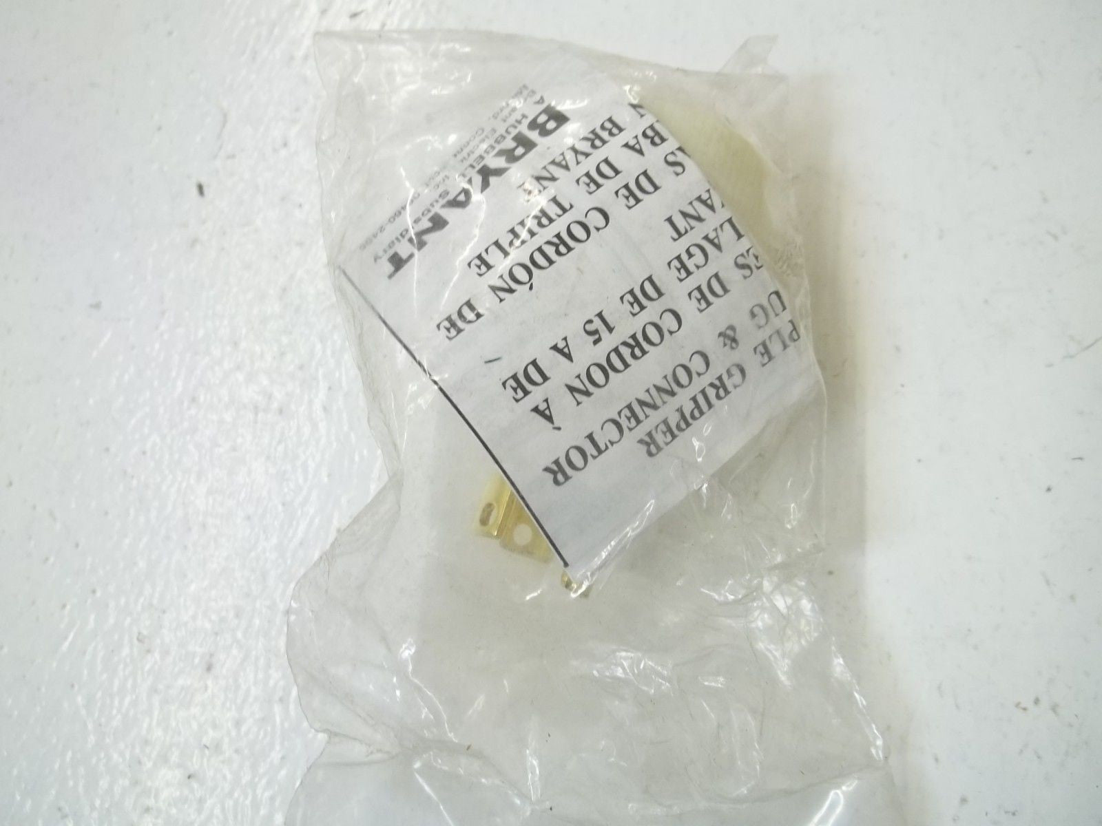 LOT OF 18 BRYANT 4721-N *NEW IN A FACTORY BAG*