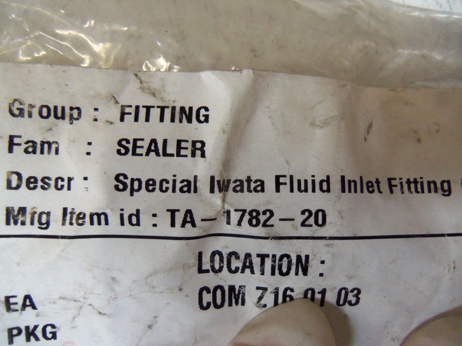 LOT OF 20 IWATA FLUID INLET FITTING TA-1782-20 *NEW NO BOX*