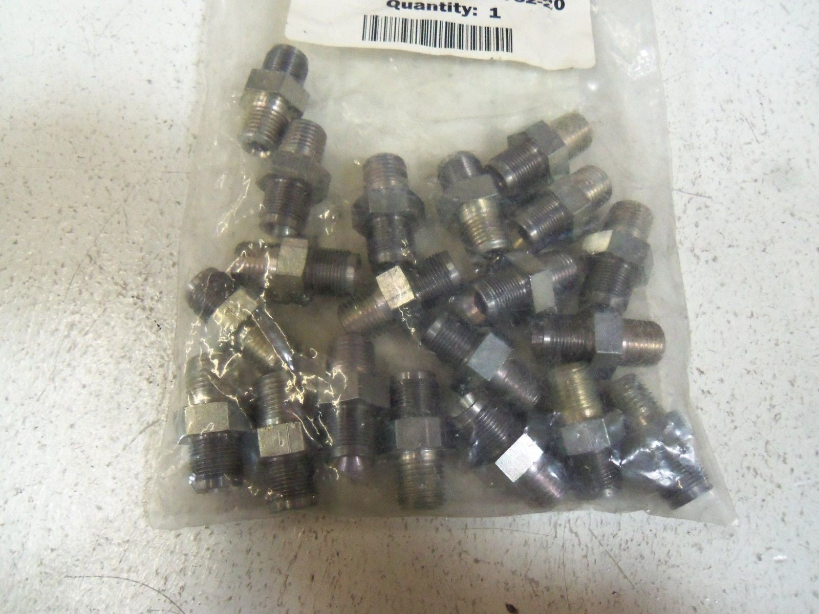 LOT OF 20 IWATA FLUID INLET FITTING TA-1782-20 *NEW NO BOX*