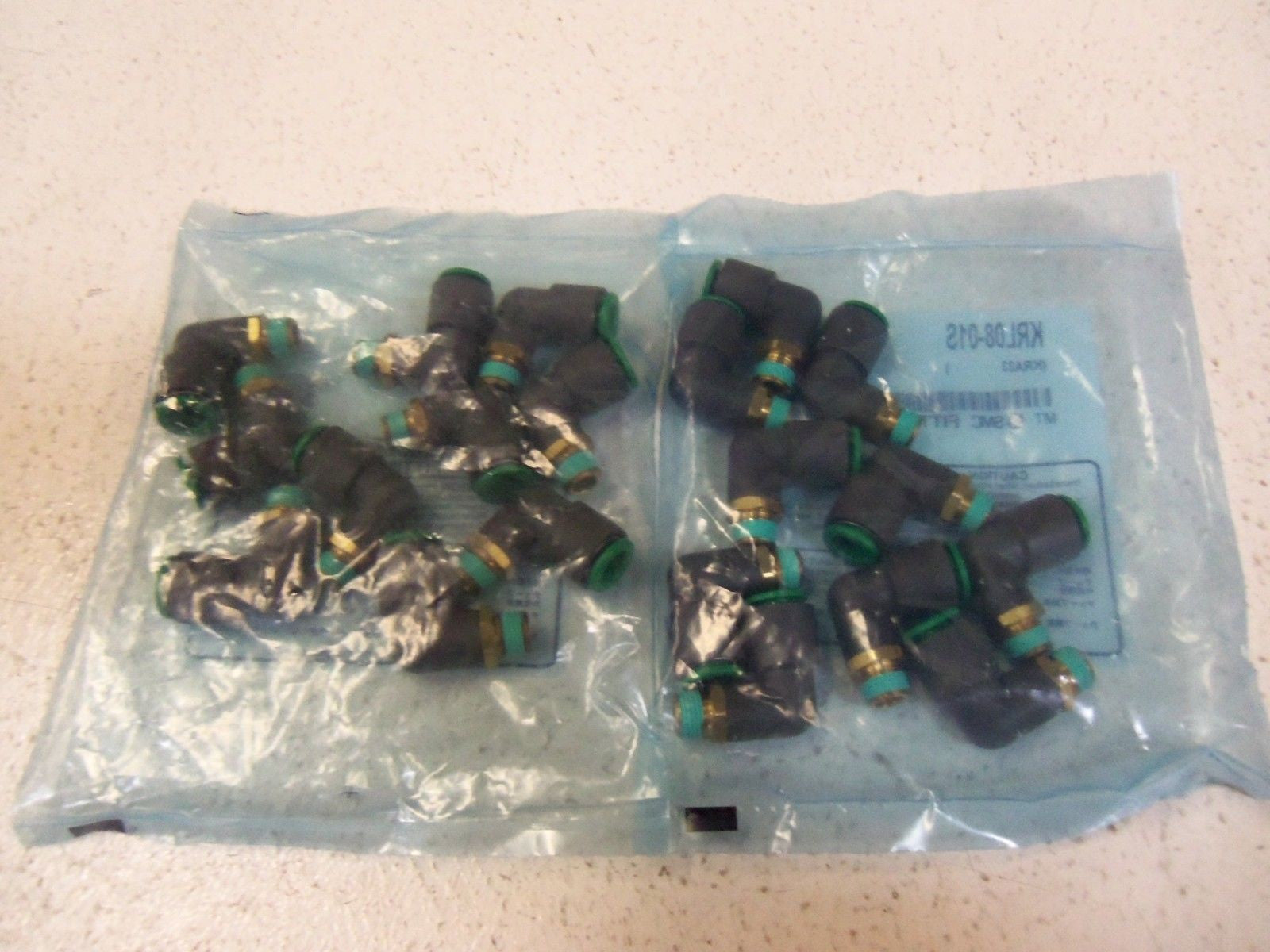 LOT OF 20  SMC FITTINGS KRL08-01S *NEW IN FACTORY BAG*