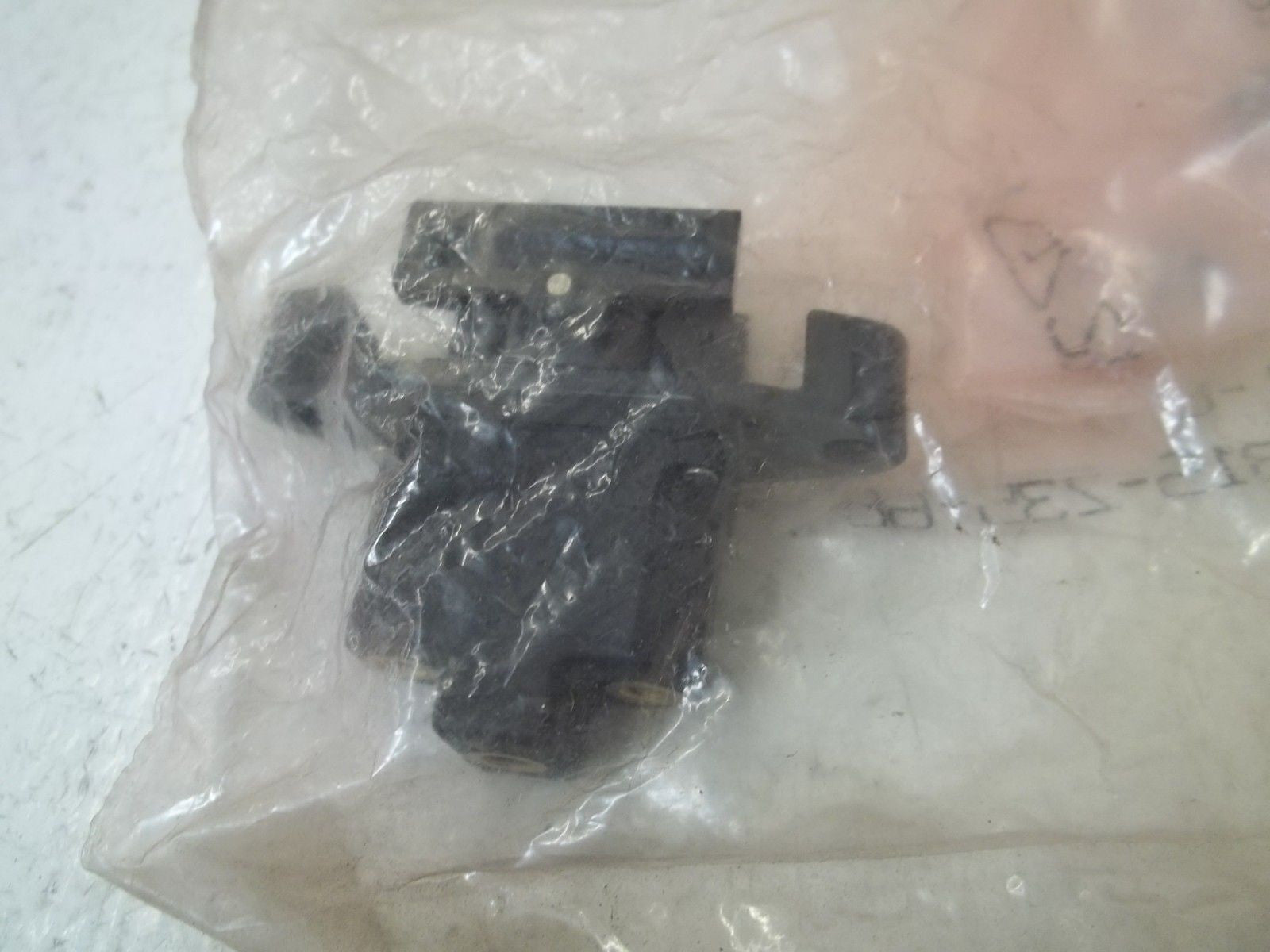 LOT OF 2 1TP30-7 *NEW IN BOX*