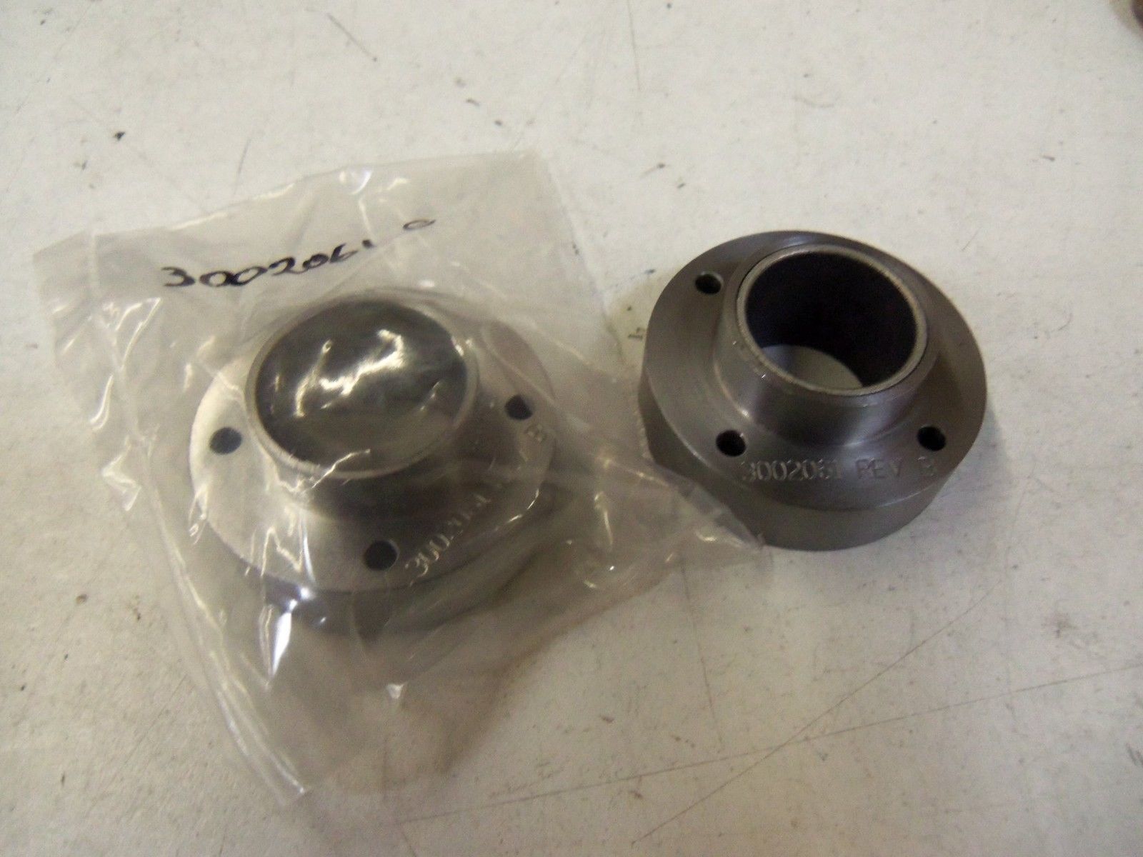 LOT OF 2 3002061 REV.B *NEW NO BOX*