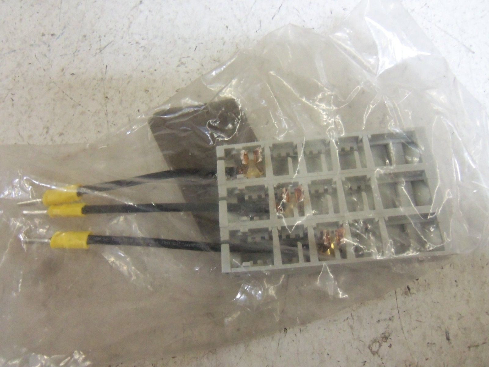 LOT OF 23 ABB STAB MODULE ZLS183BB *NEW*