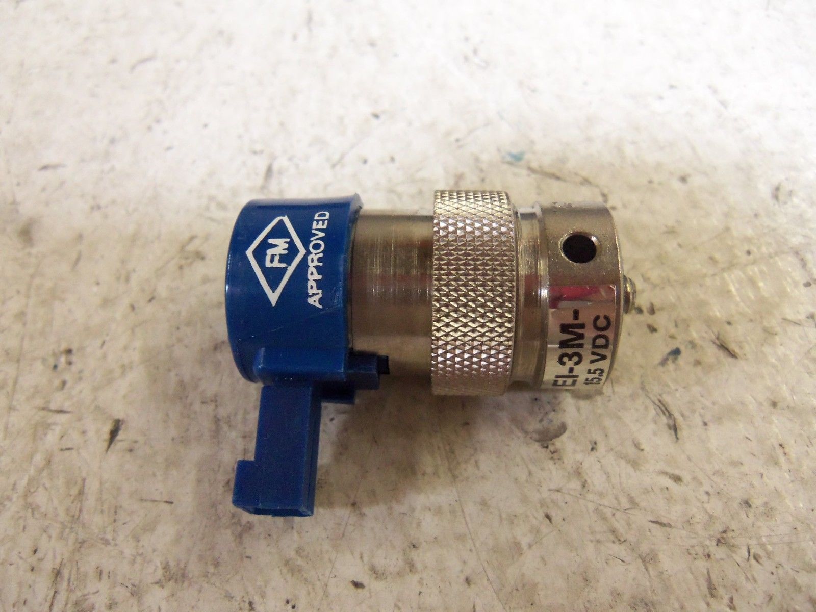 CLIPPARD E1-3M-15.5 VDC VALVE * NEW NO BOX *