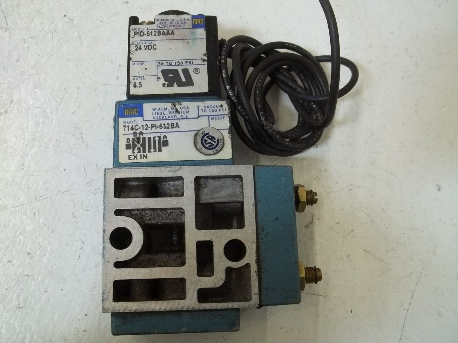 LOT OF 2 714C-12-PI-612BA *USED*