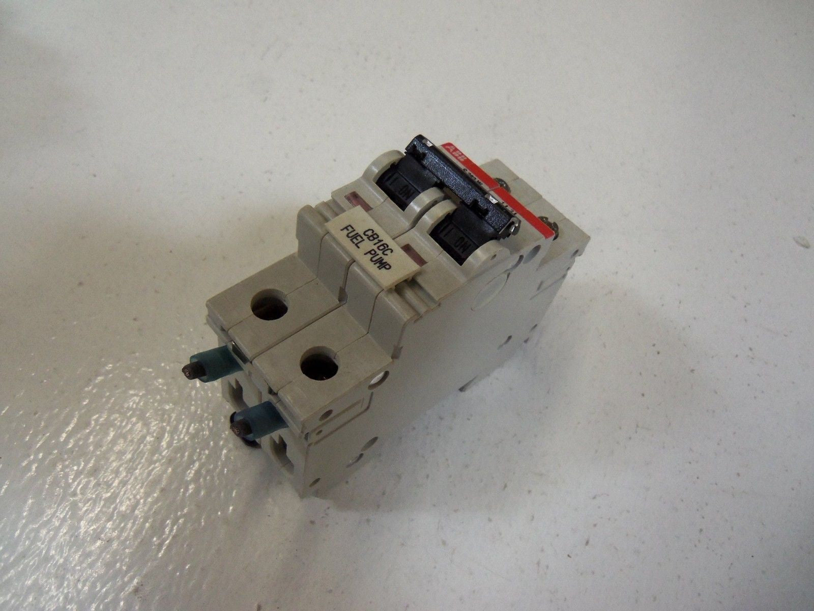 LOT OF 28 ABB  S282WK16A *USED*