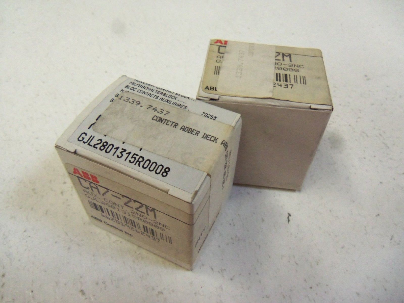 LOT OF 2 ABB CA7-22M *NEW IN BOX*