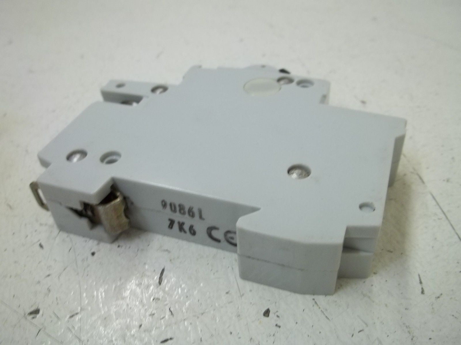 LOT OF 2 ABB S271-K6A CIRCUIT BREAKER *USED*