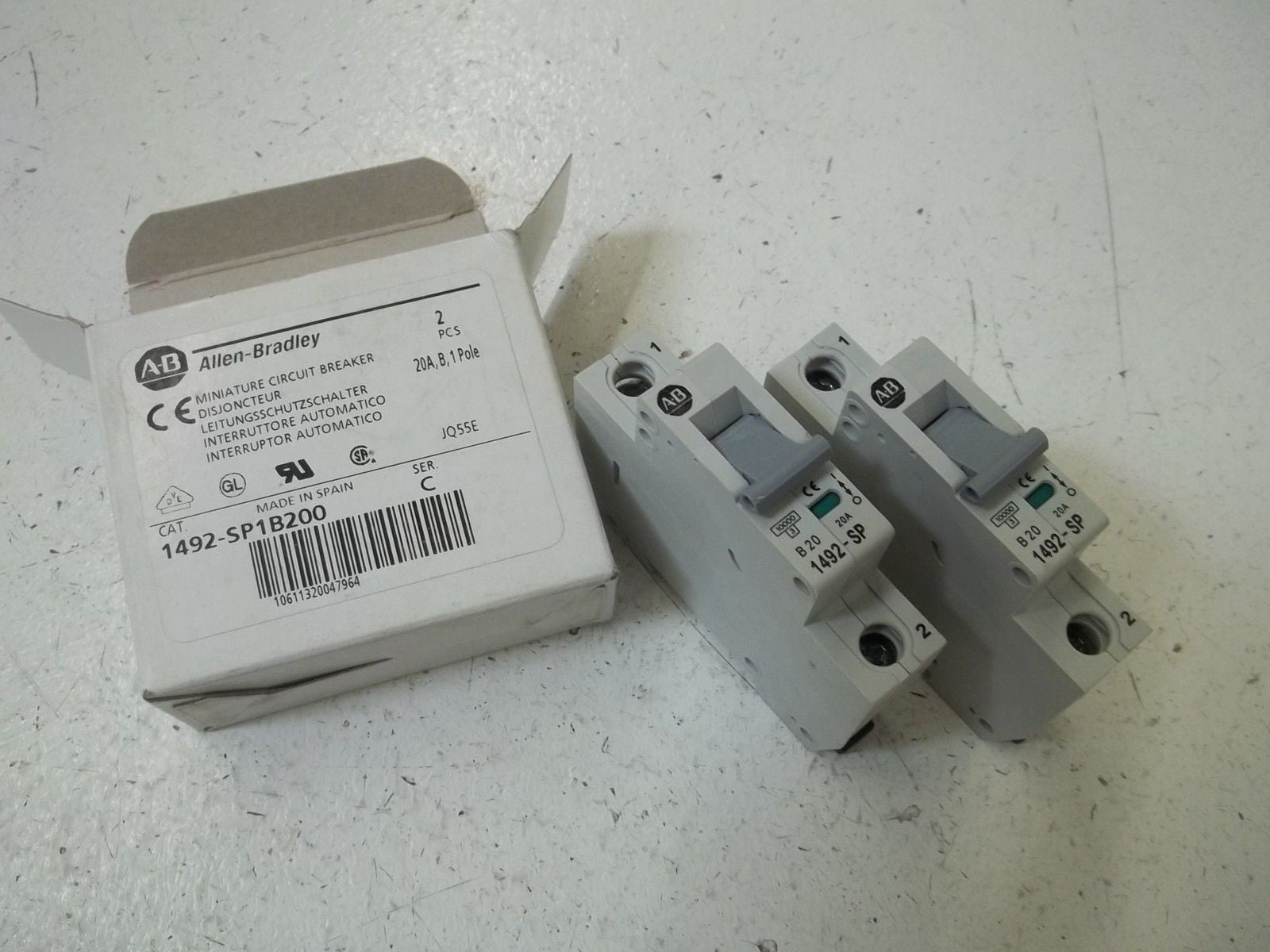 LOT OF 2 ALLEN BRADLEY 1492-SP1B200 SER.C MINIATURE CIRCUIT BREAKER*NEW IN BOX
