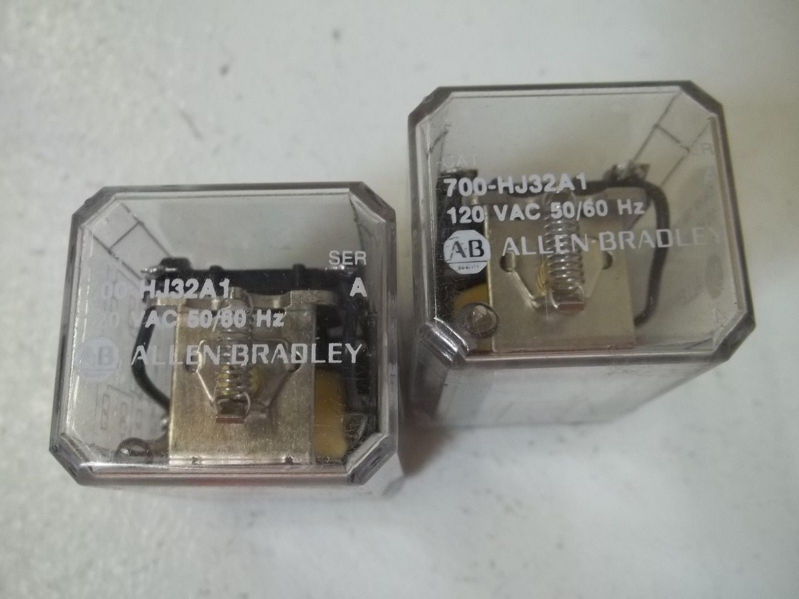 LOT OF 2 ALLEN BRADLEY 700-HJ32A1 SER.A  CONTROL RELAY 120VAC *USED*