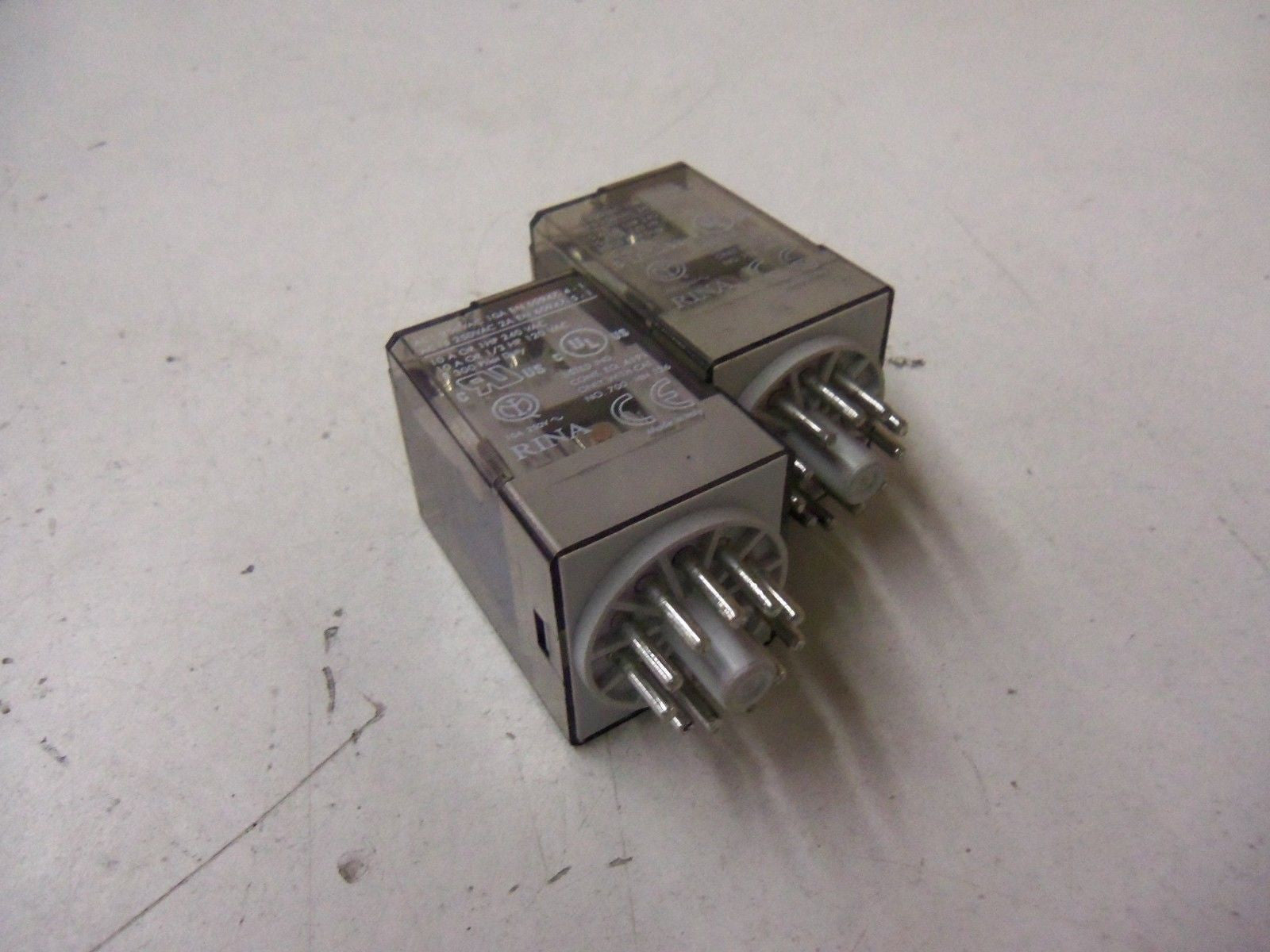 LOT OF 2 ALLEN BRADLEY 700-HA33Z24  SERIES D 24VDC *USED*
