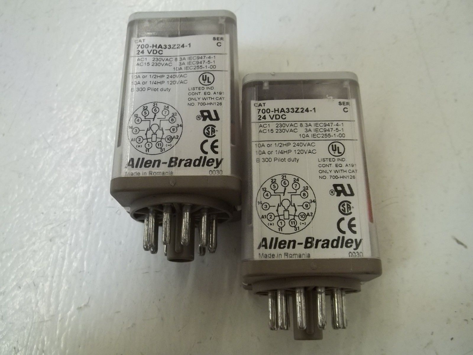 LOT OF 2 ALLEN BRADLEY 700-HA33Z24-1 SER.C *USED*