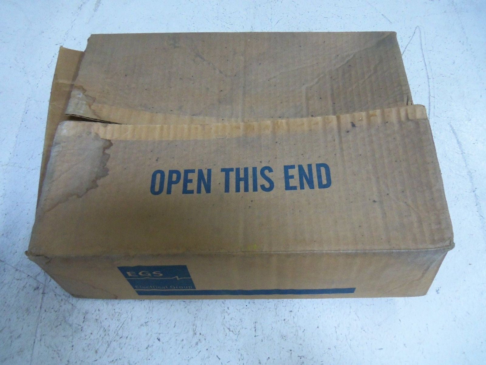 LOT OF 2 APPLETON KPS150 MOUNTING HOOD *NEW IN BOX*
