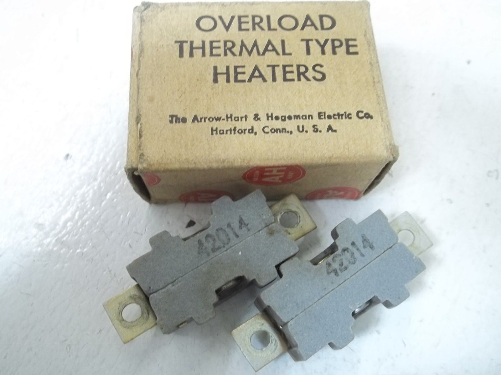 LOT OF 2 ARROW-HART 42014 OVERLOAD THERMAL UNIT HEATING ELEMENT *USED*