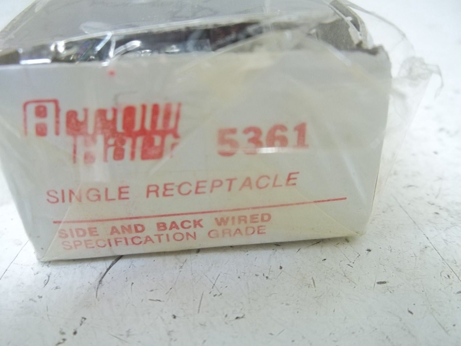 LOT OF 2 ARROW HART 5361 SINGLE RECEPTACLE *NEW IN BOX*