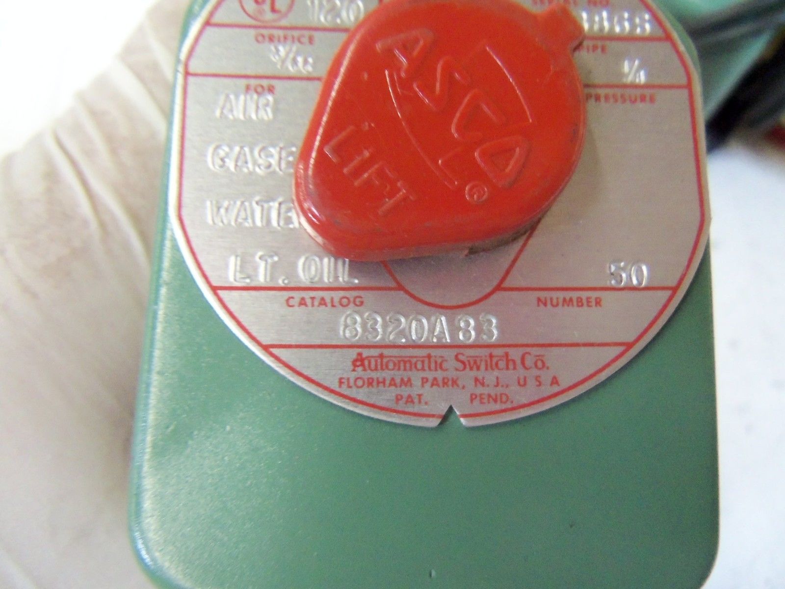 LOT OF 2 ASCO 8320A83 *NEW NO BOX*