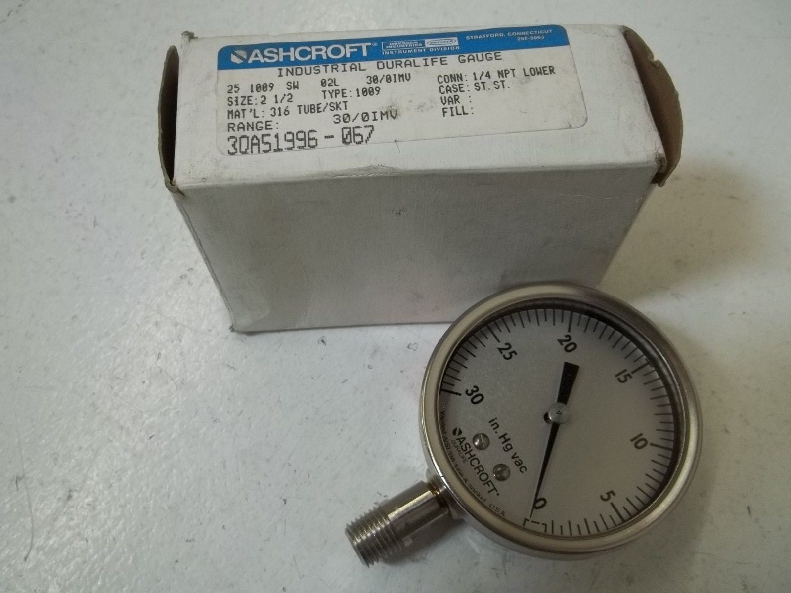 ASHCROFT 251009SW02L-30/0IMV PRESSURE GAUGE 30-0 IMV *NEW IN BOX*