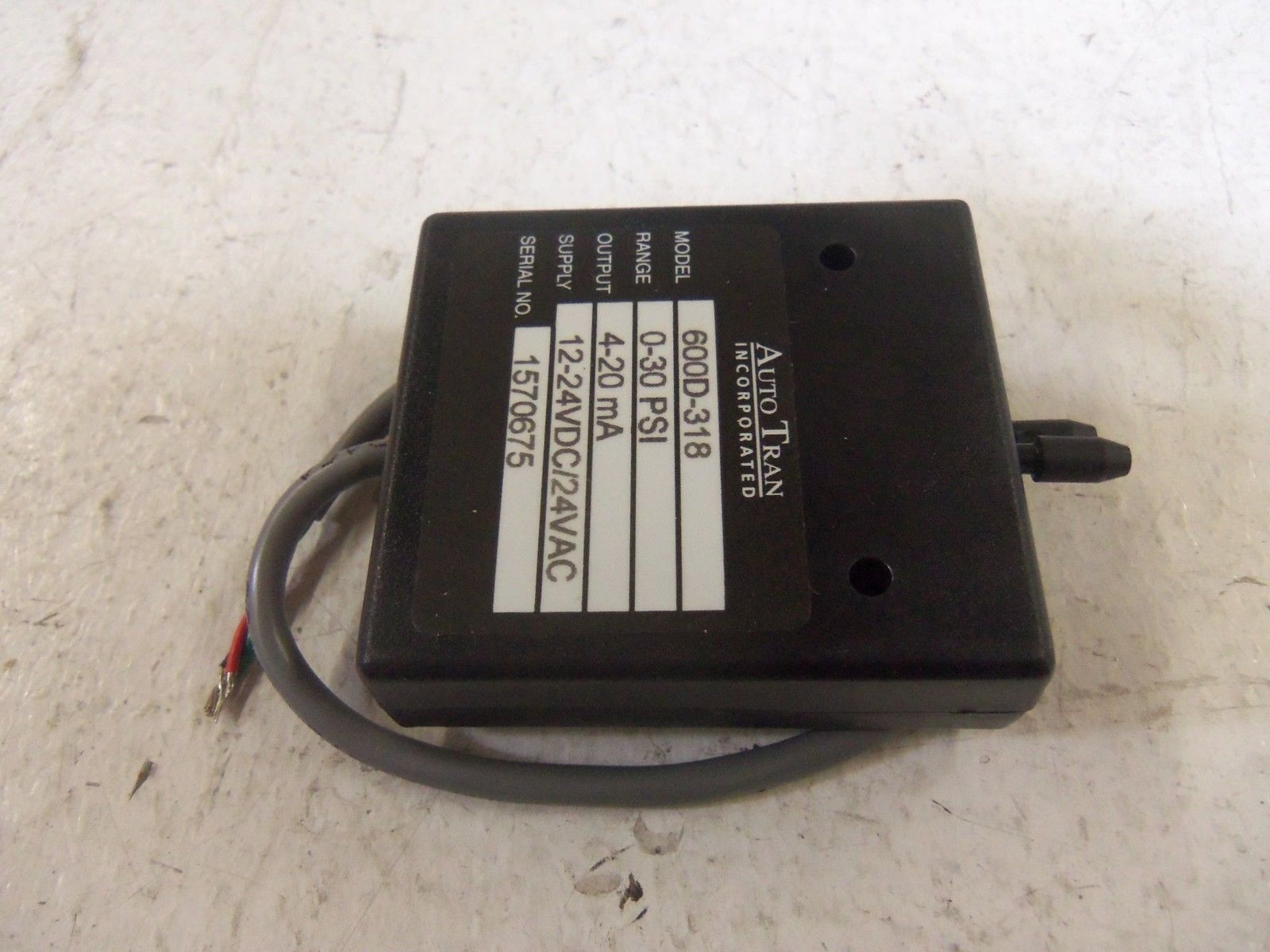LOT OF 2 AUTO TRAN 600D-318 PRESSURE TRANSDUCER *USED*