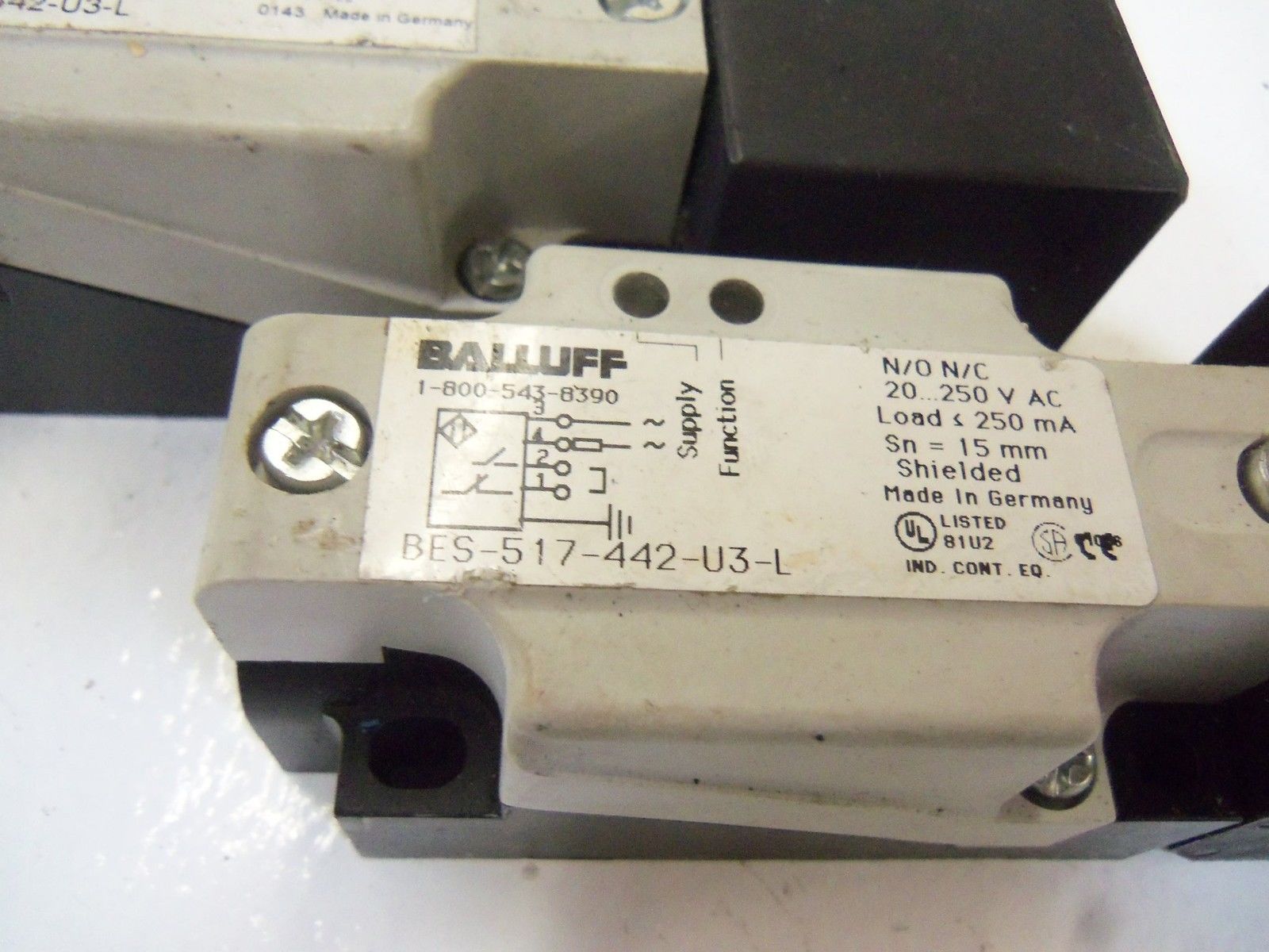 LOT OF 2 BALLUFF BES-517-442-U3-L *USED*