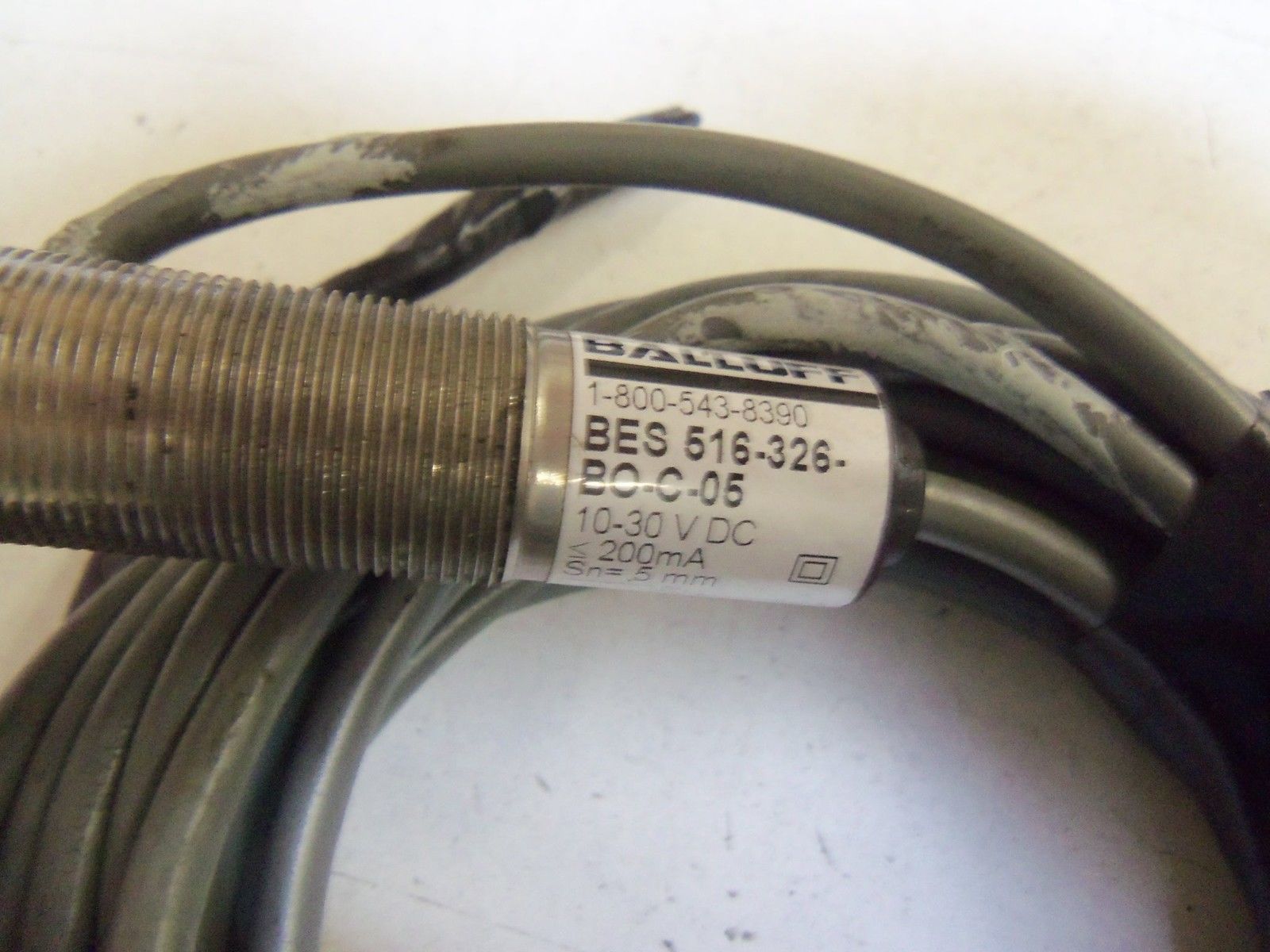 LOT OF 2 BALLUFF BES 516-326-BO-C-05 *USED*
