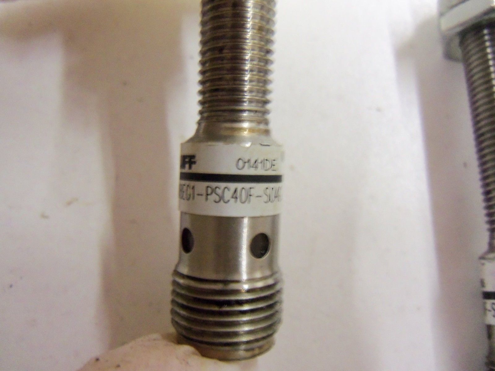 LOT OF 2 BALLUFF BES M08EG1-PSC40F-S04G *USED*