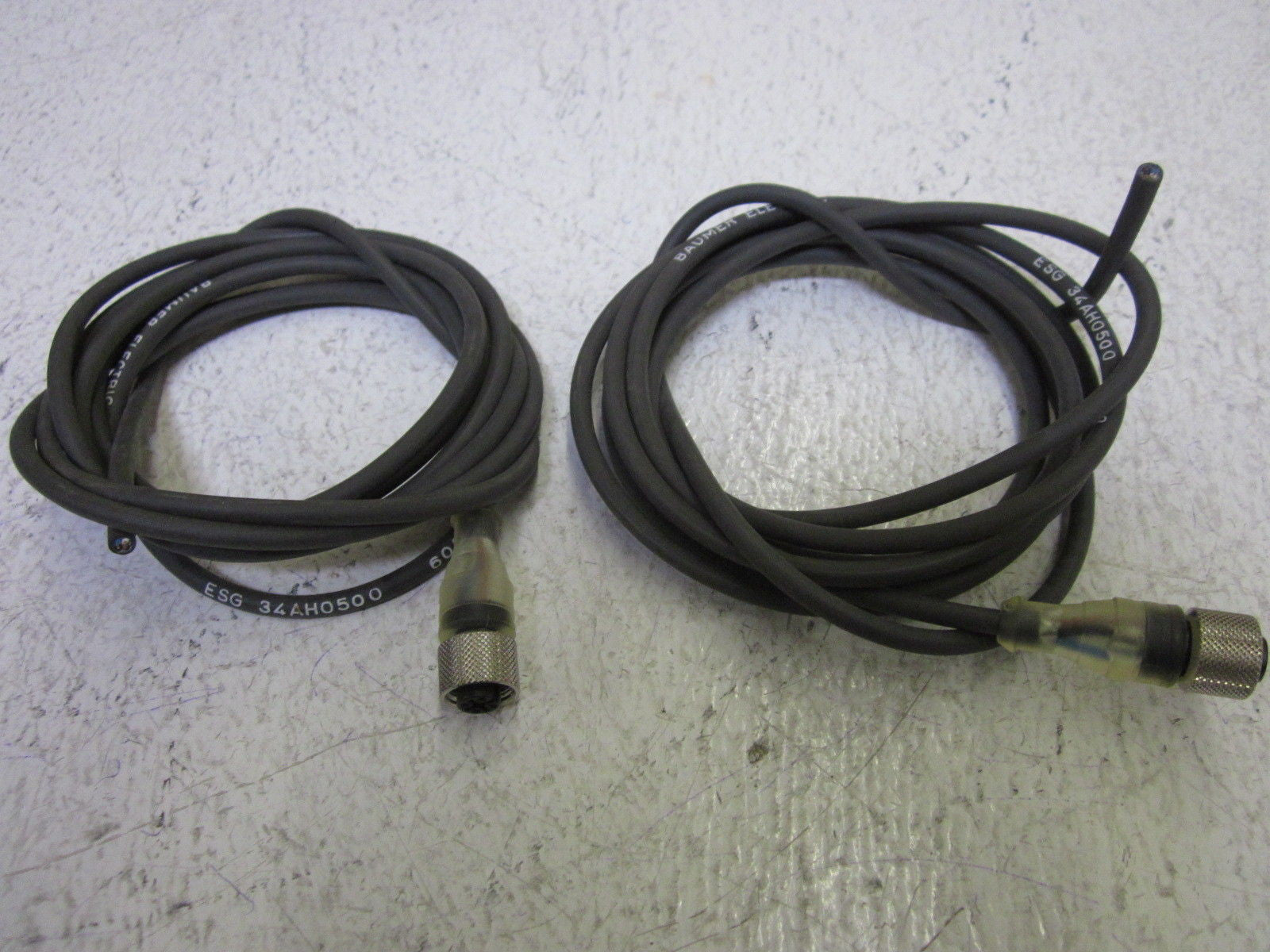 LOT OF 2 BAUMER ESG 34AH0500 CONNECTOR *USED*