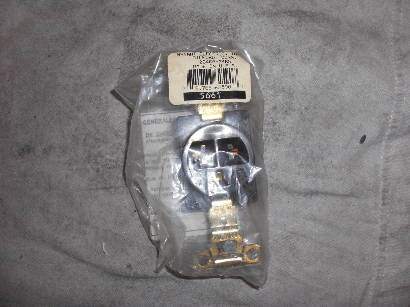 LOT OF 2  BRYANT ELECTRIC 5661 *NEW*