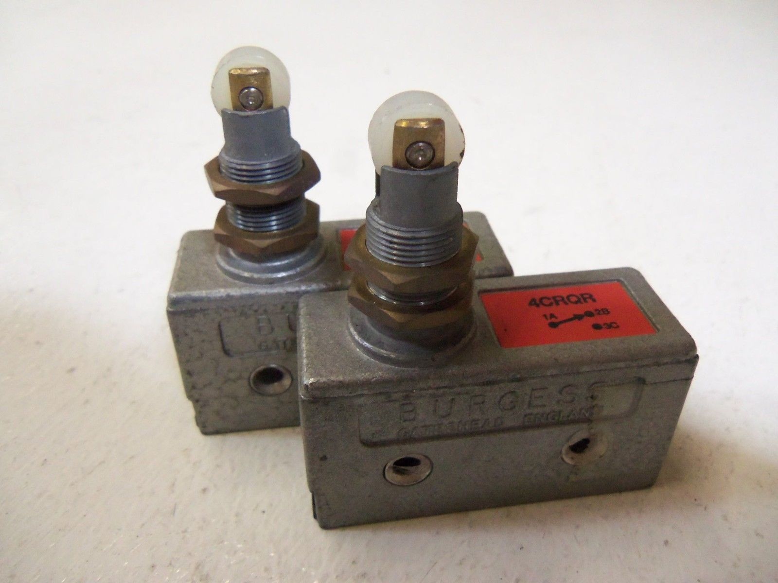 LOT OF 2 BURGESS LIMIT SWITCH 4CRQR (BLACK WRITING) *USED*
