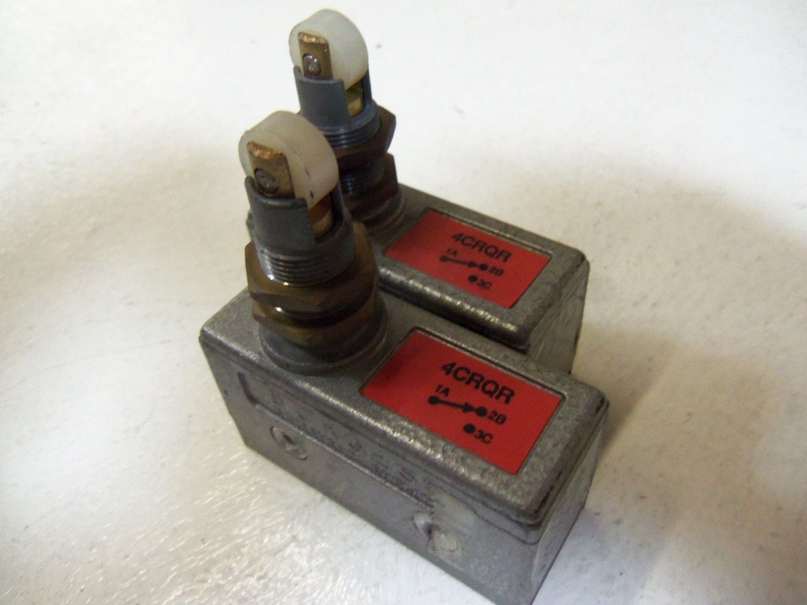 LOT OF 2 BURGESS LIMIT SWITCH 4CRQR (BLACK WRITING) *USED*