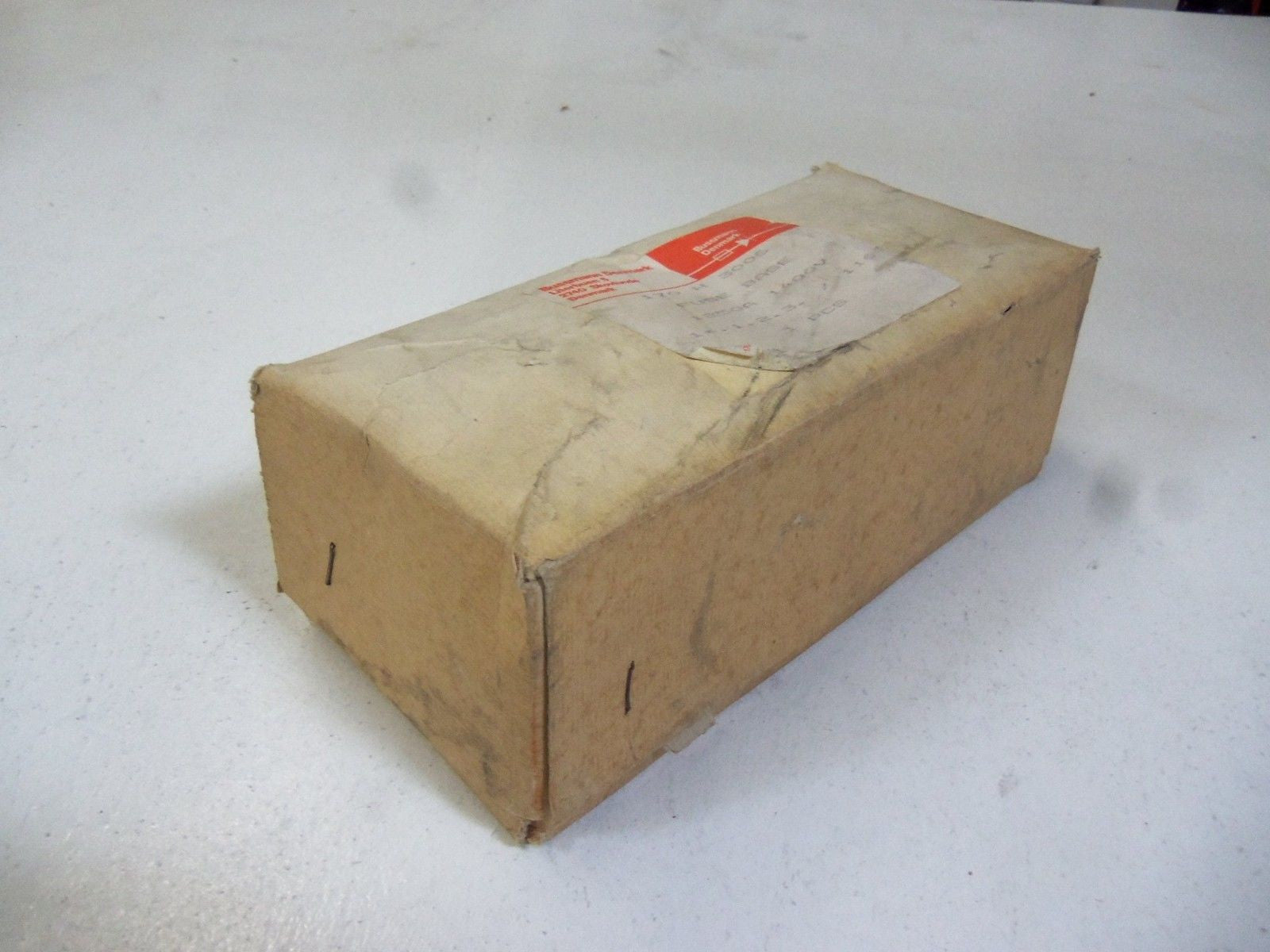 BUSSMANN FUSE BASE 170H3006 *NEW IN BOX*