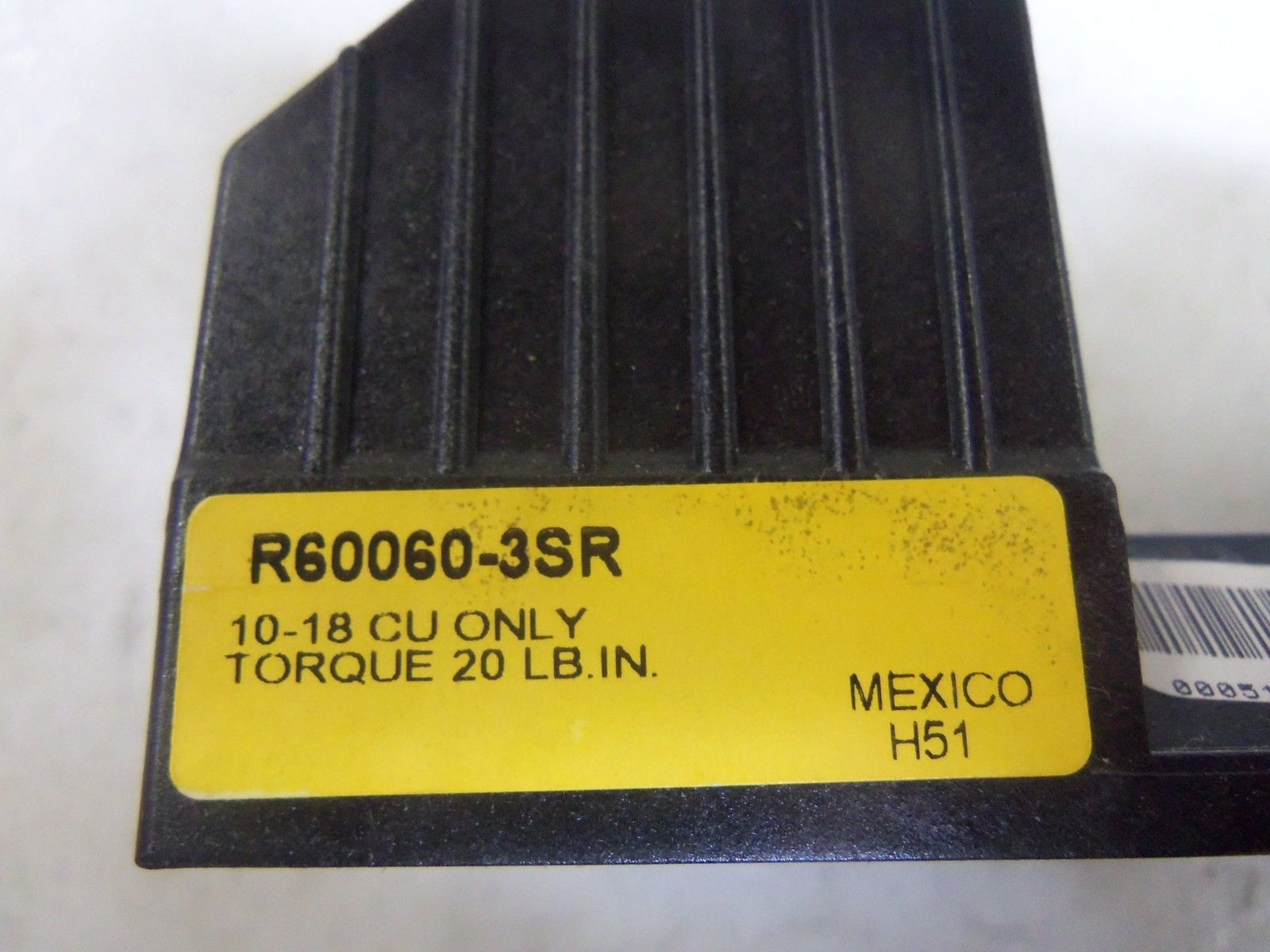 LOT OF 2 BUSS R60060-3SR *USED*