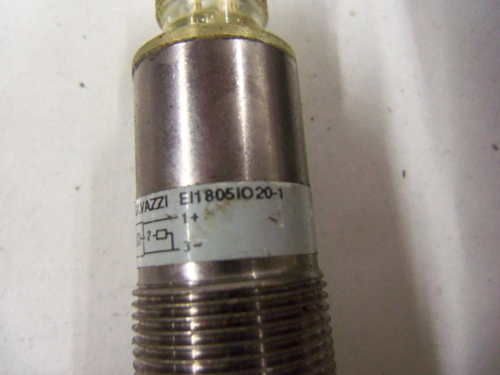 LOT OF 2 CARLO GAVAZZI EI1805IO20-1 *USED*
