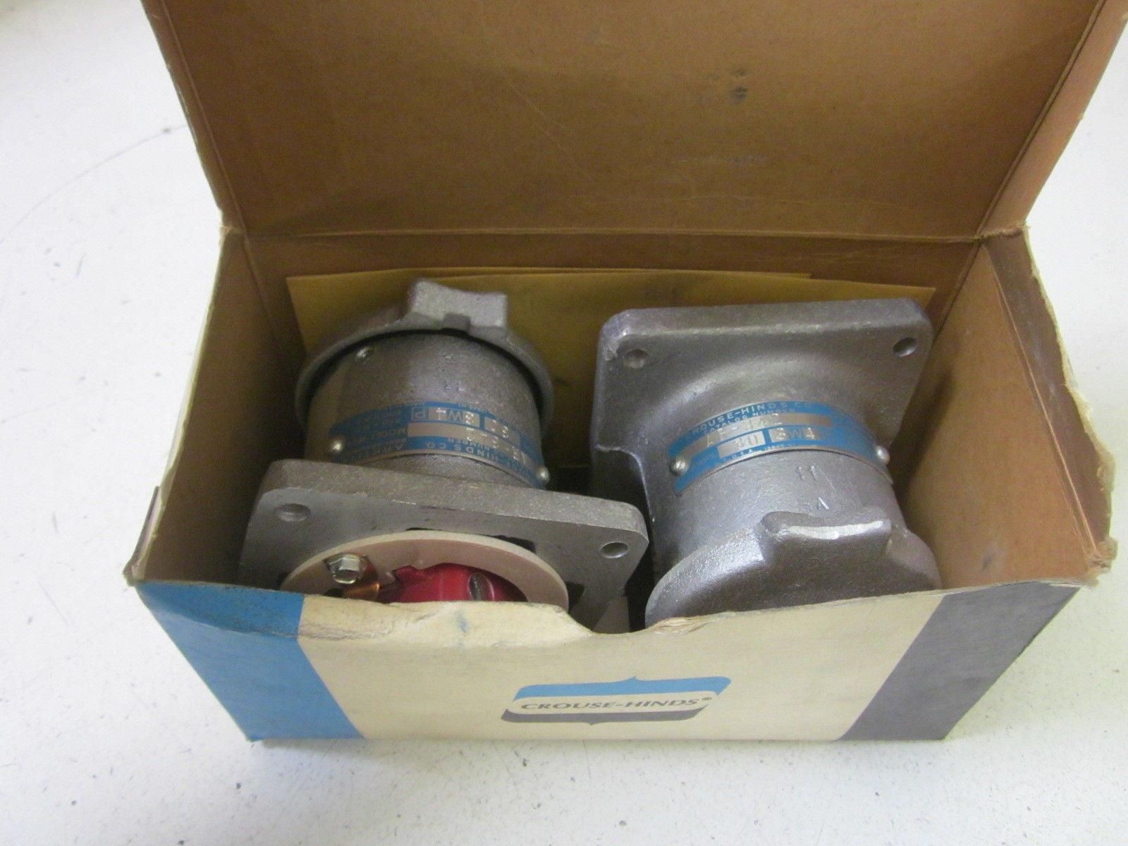 LOT OF 2 CROUSE-HINDS AR342 *NEW IN BOX*