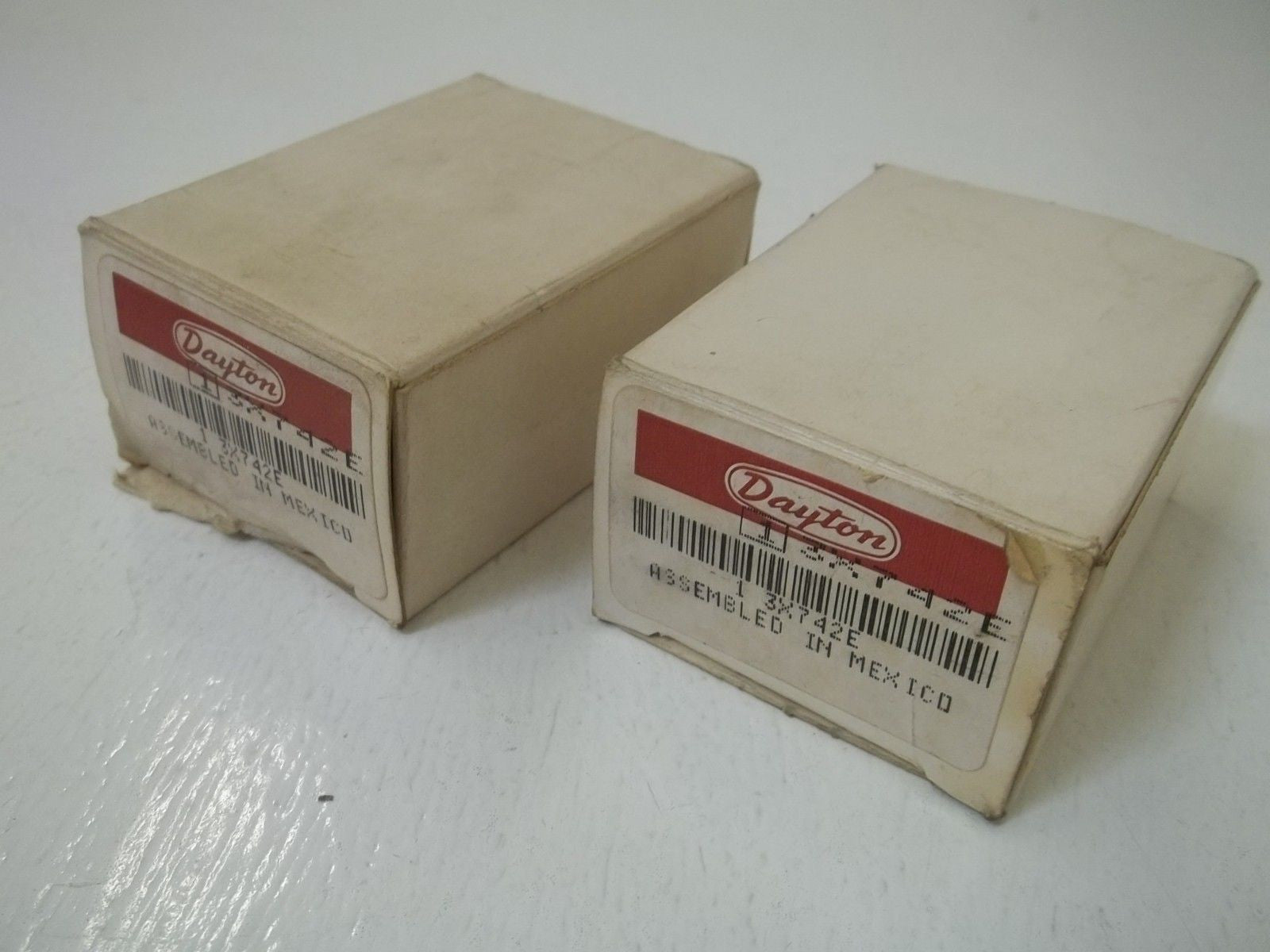 DAYTON 3X742E *NEW IN BOX*