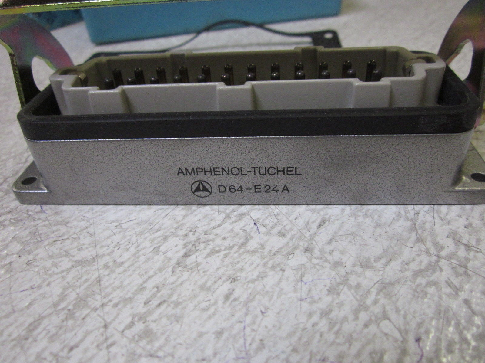 LOT OF 2 DME MTC12G CONNECTOR KIT *NEW IN BOX*